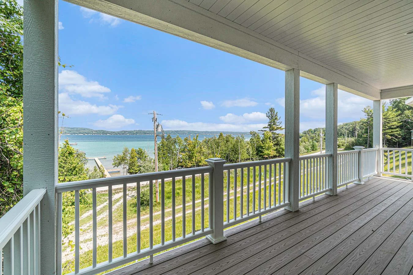 Crystal Lake New Build Cottages Sunkissed Hills