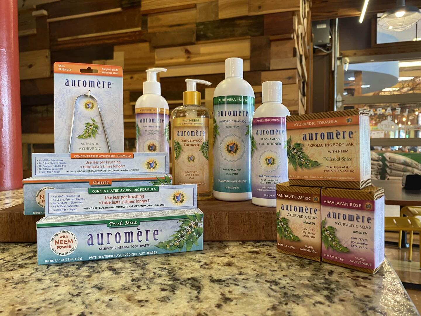 New Giveaway form Aurom&egrave;re! The first 20 people to mention this post get a free sample bag full of goodies! Just stop by the Nourish Department and mention it! 

Aurom&egrave;re is dedicated to bringing you pure, authentic, and effective Ayurv