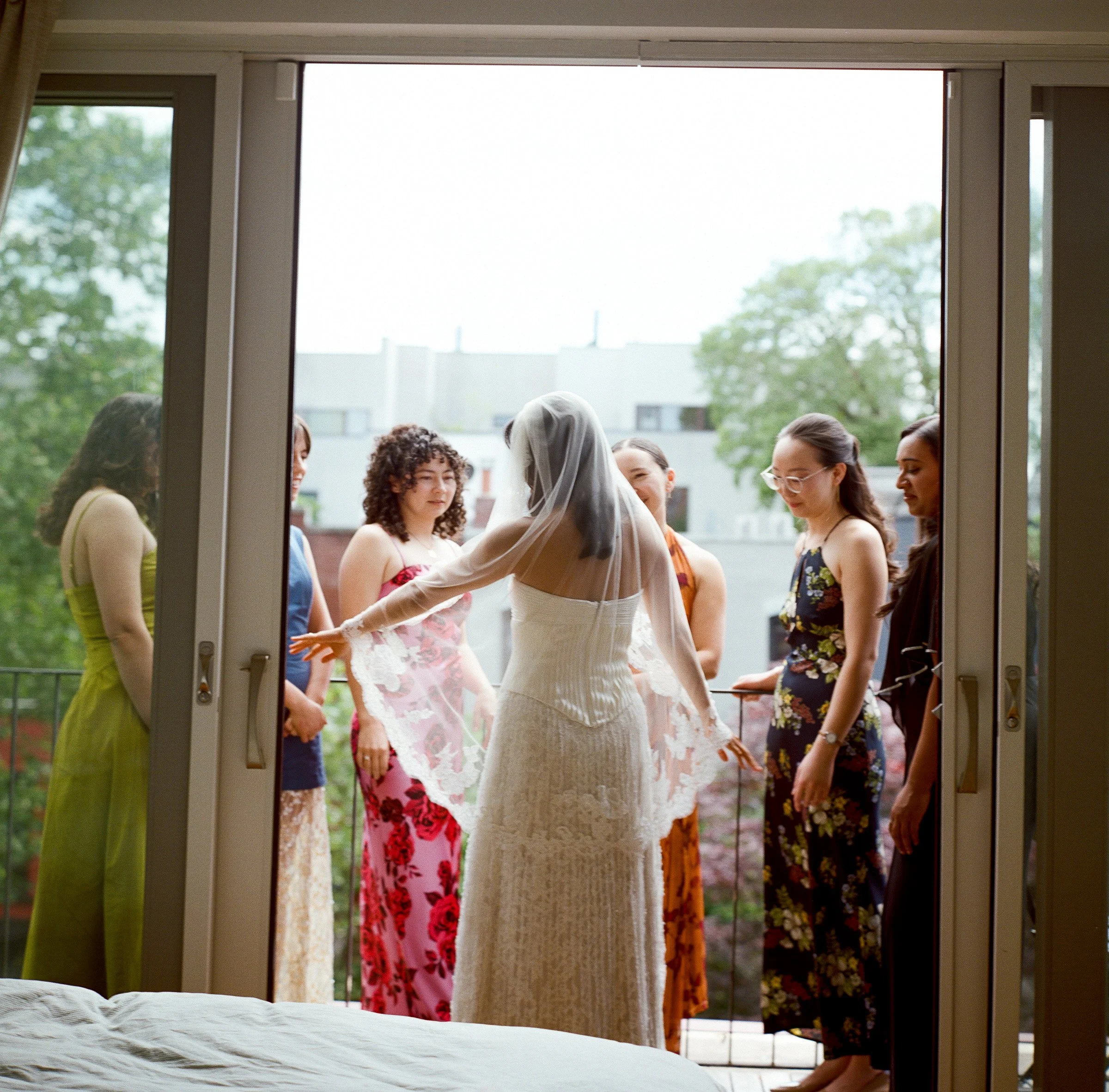 New-york-city-wedding-photographer-river-cafe-4.jpg