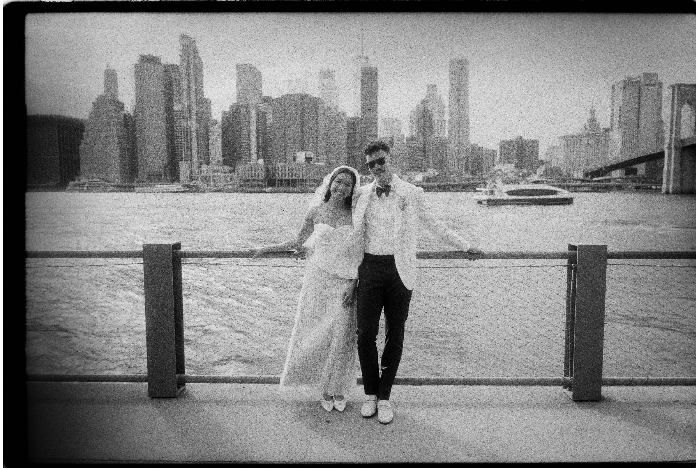 New-york-city-wedding-photographer-river-cafe-documentary-wedding-photographer-portraits-8.jpg