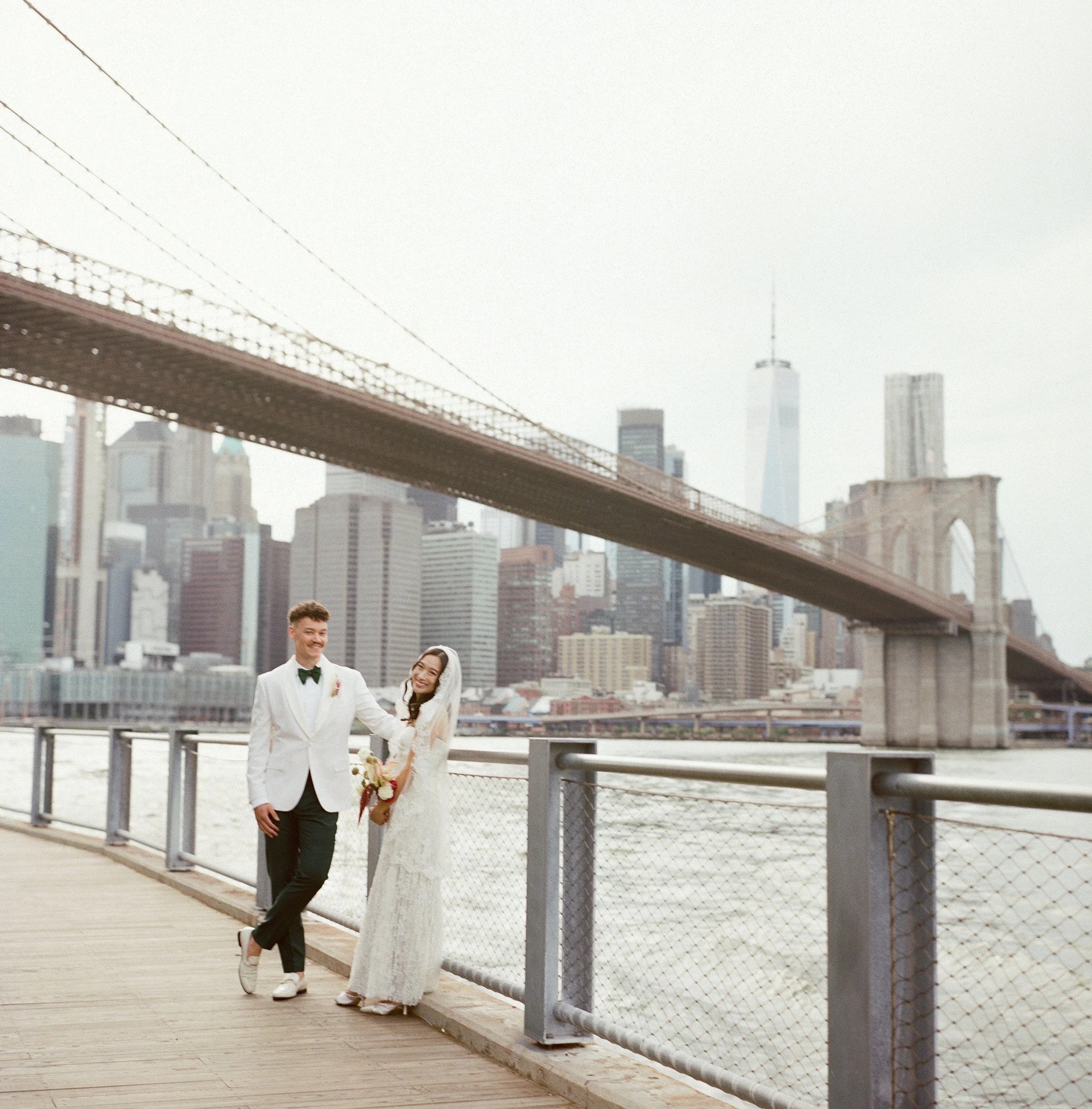New-york-city-wedding-photographer-river-cafe-documentary-wedding-photographer-portraits-1.jpg