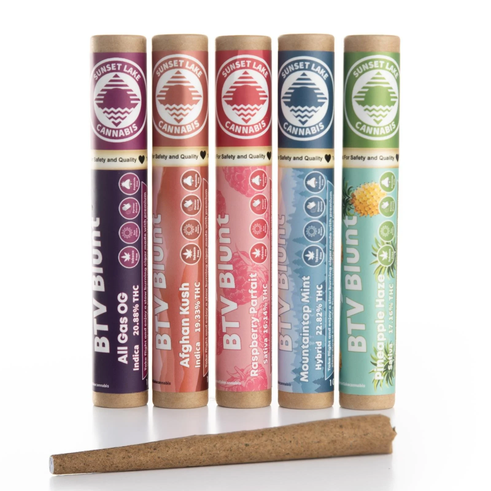 A group photo of Sunset Lake Cannabis BTV Blunt