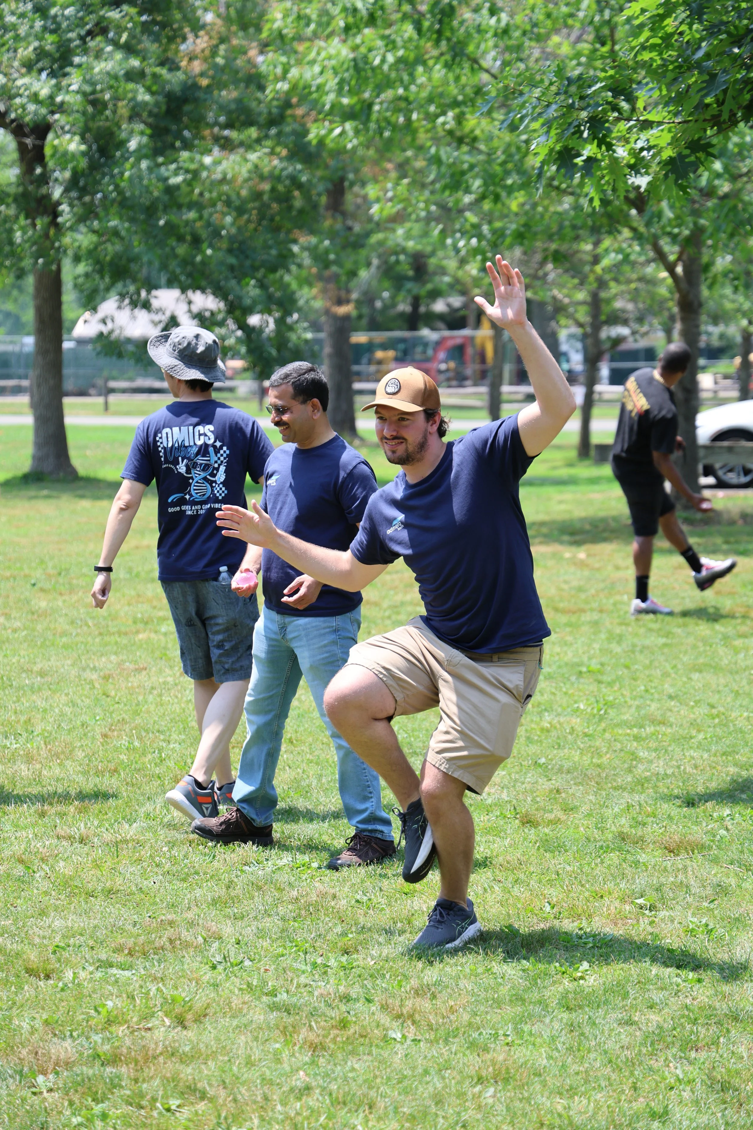 IMG_0144 - gene water balloons.JPG
