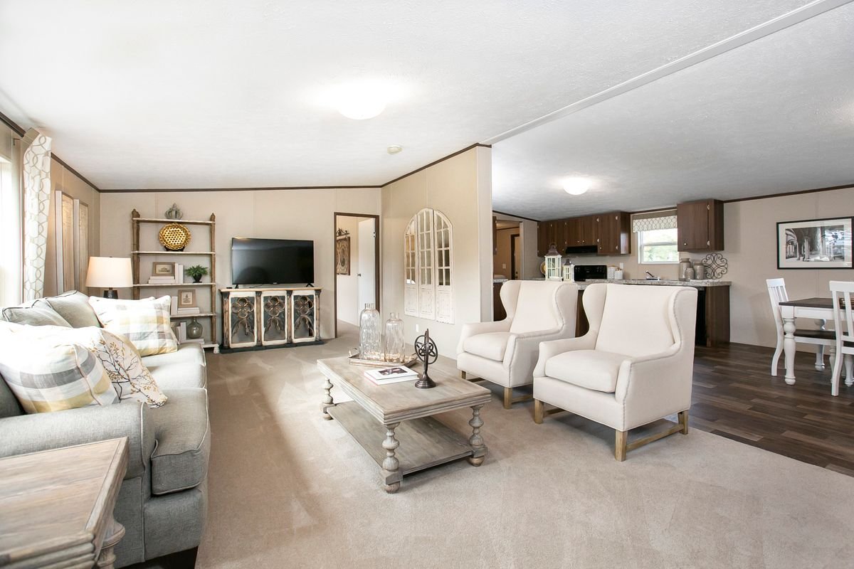 Living Area
*model on lot may vary