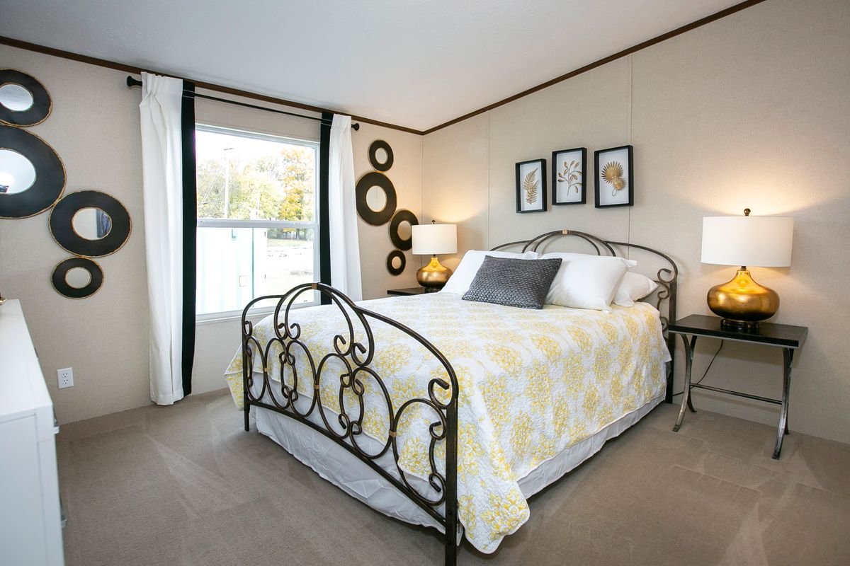 Bedroom
*model on lot may vary