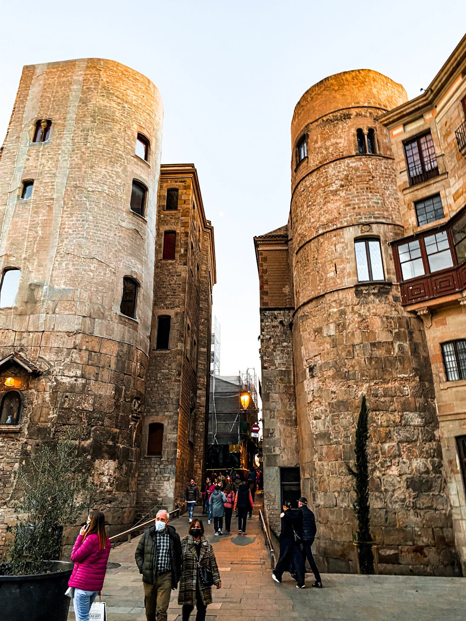 Carrer de la palla.  Travel guide to the gothic quarter roman ruins and roman wall Barcelona spain