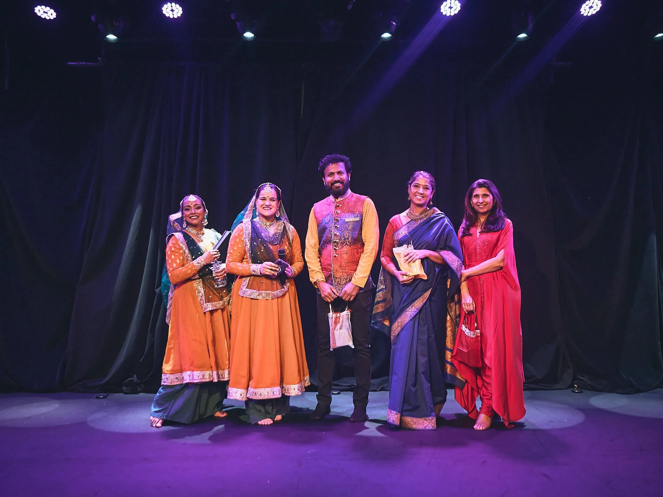 kathak-annual-student-showcase-alpha-wave-studios-whippany-nj-FujiFilm-XPRO2-2153-16-mm-2025-05-11.jpg