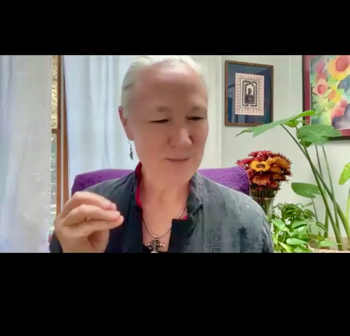 Our healing session today was on no-win situations, working with biodynamic somatic trauma resolution, with the help of a constellation structure using representations. Wish you could have joined the group of intrepid practitioners of various healing