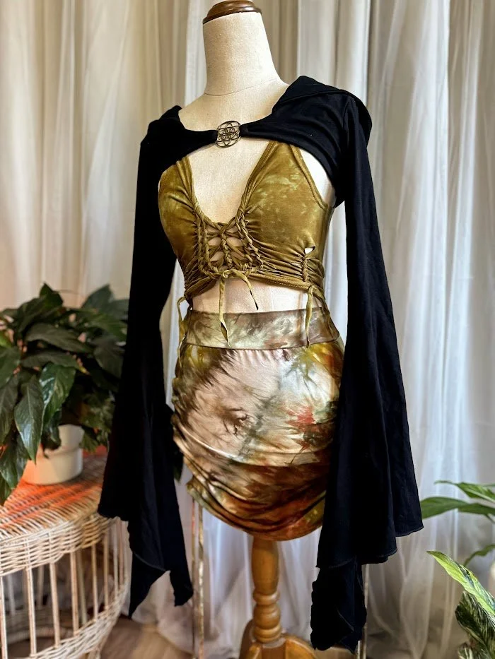 Bell Sleeve Shrug - Black