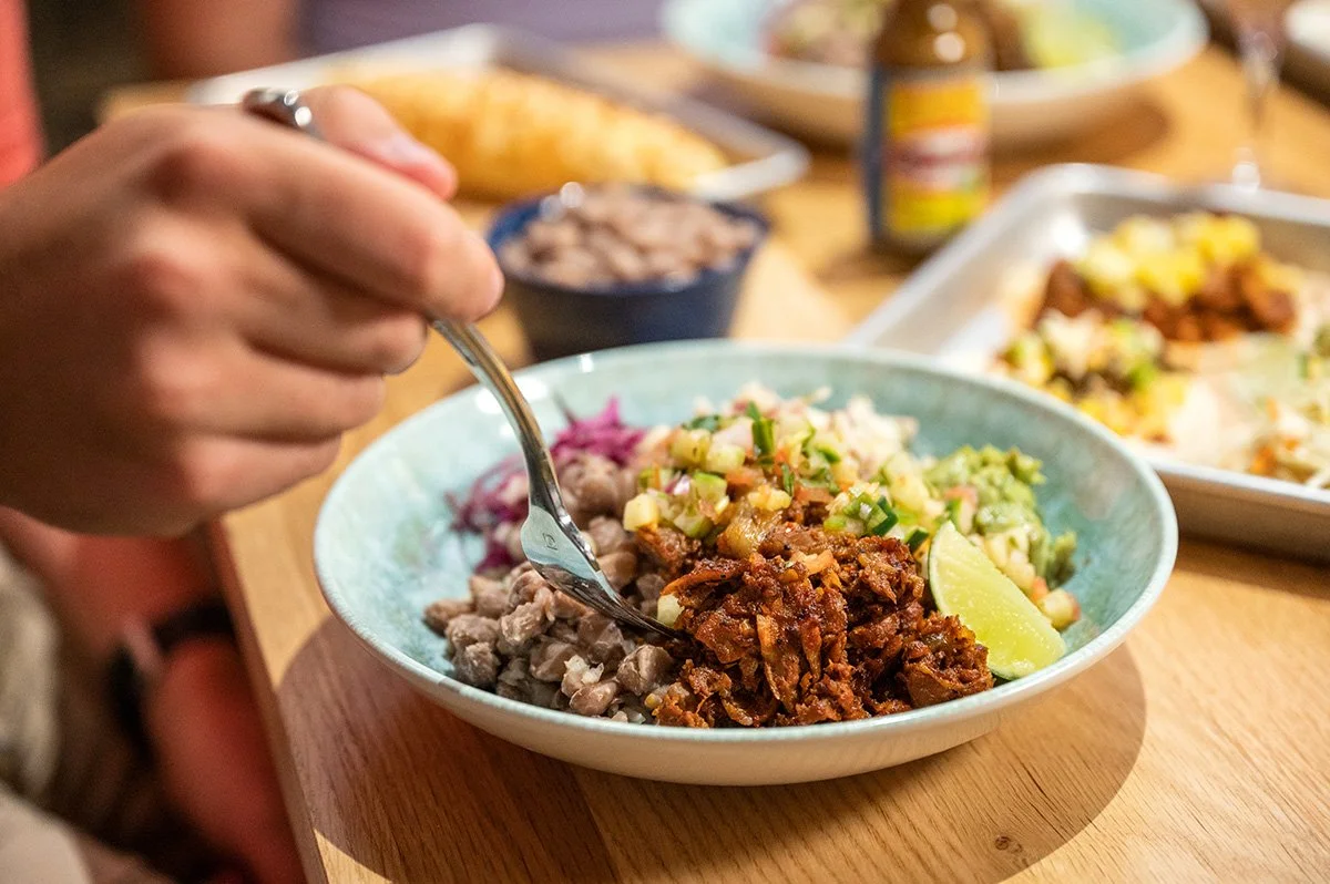 closeup image of a burrito bowl