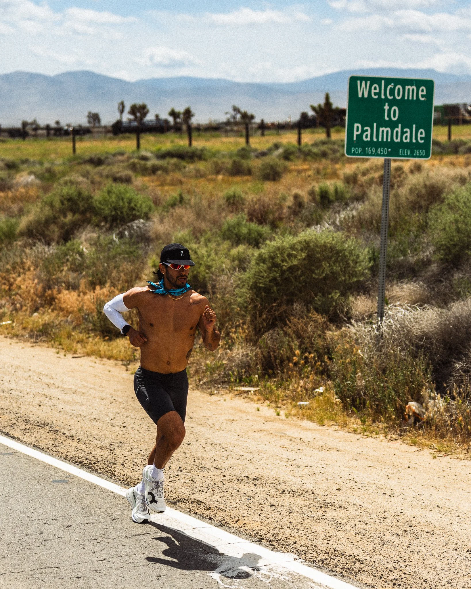 Male athlete portrait mid-run — Chicago sports photographer The Speed Project
