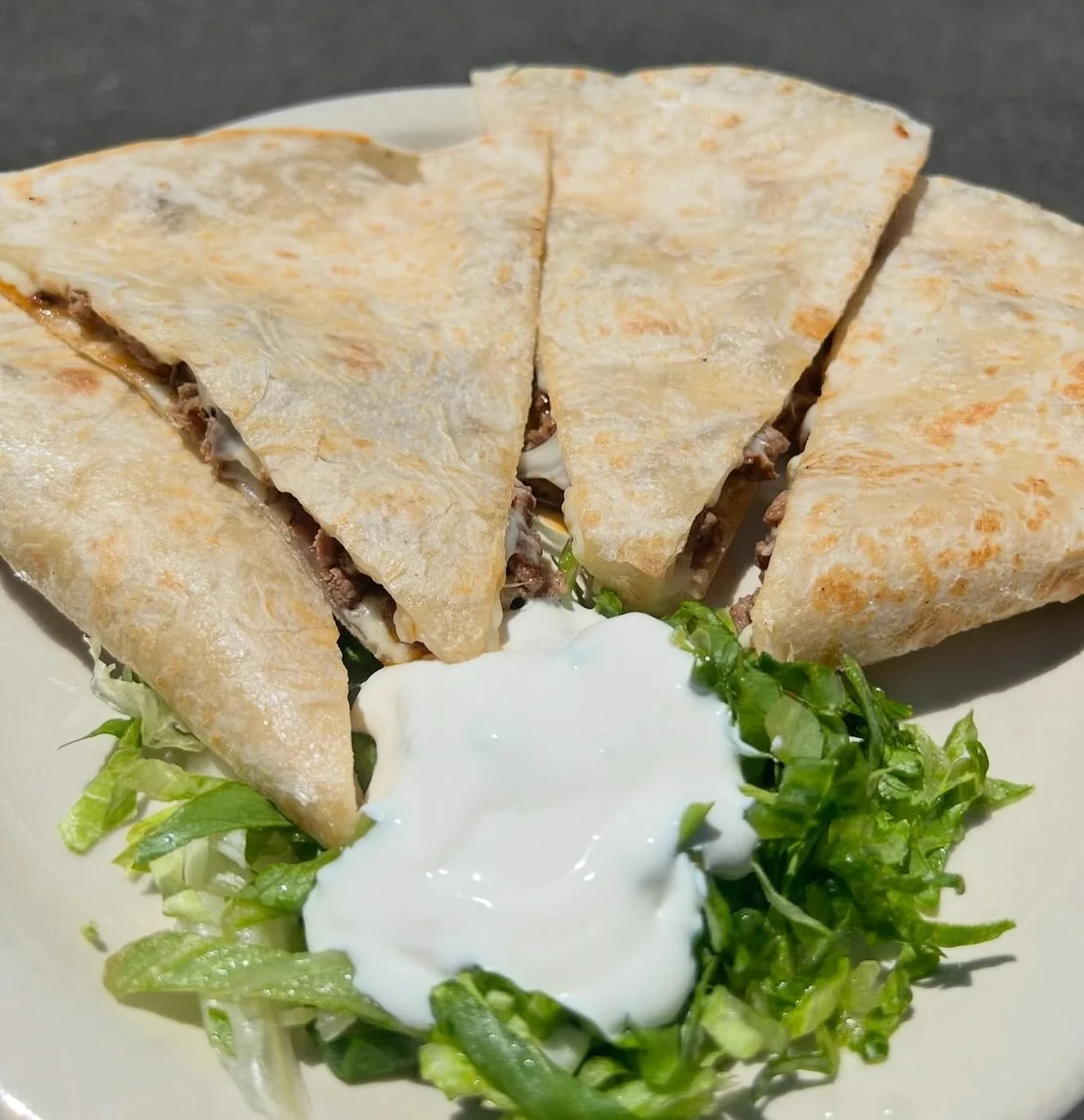 Let&rsquo;s start our week with your fav quesadilla 😎

Veggie options always available at both locations