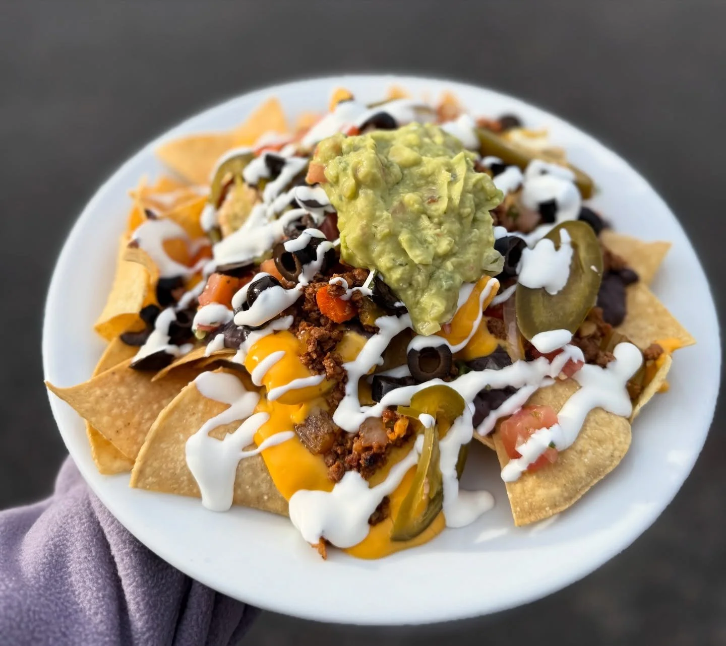 Let&rsquo;s kick off the first weekend of the year with a SPECIAL @havalinapdx 

Ground beef nachos with queso available every Friday, Saturday &amp; Sunday! ✨🔥

#stjohns #nachos #pdx #eatportland #travelportland