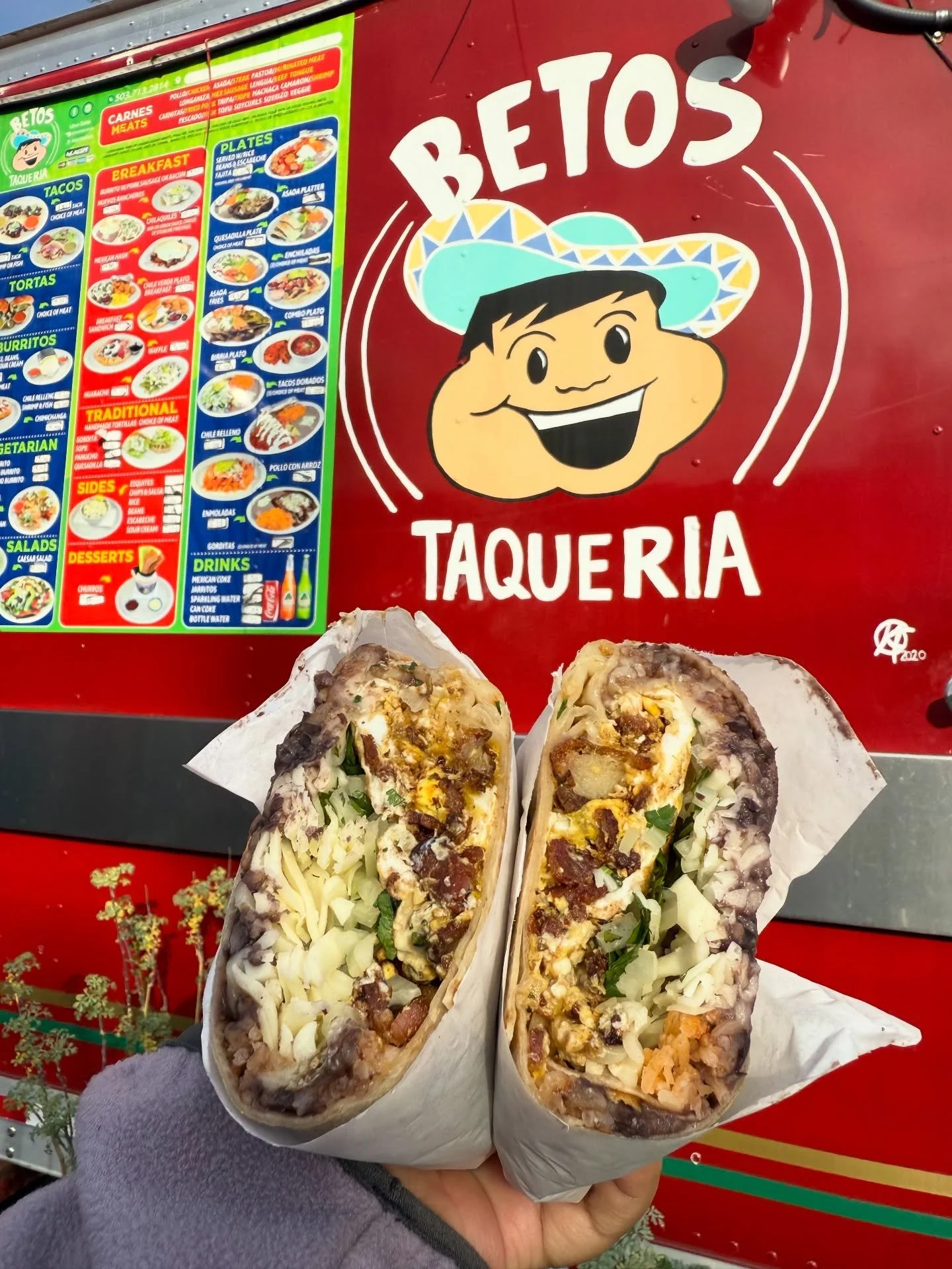 Happy Wednesday! Craving something delicious today? Our breakfast burritos are available all day 🌯

#breakfastburritos #pdx #pdxfood #pdxeats #stjohns