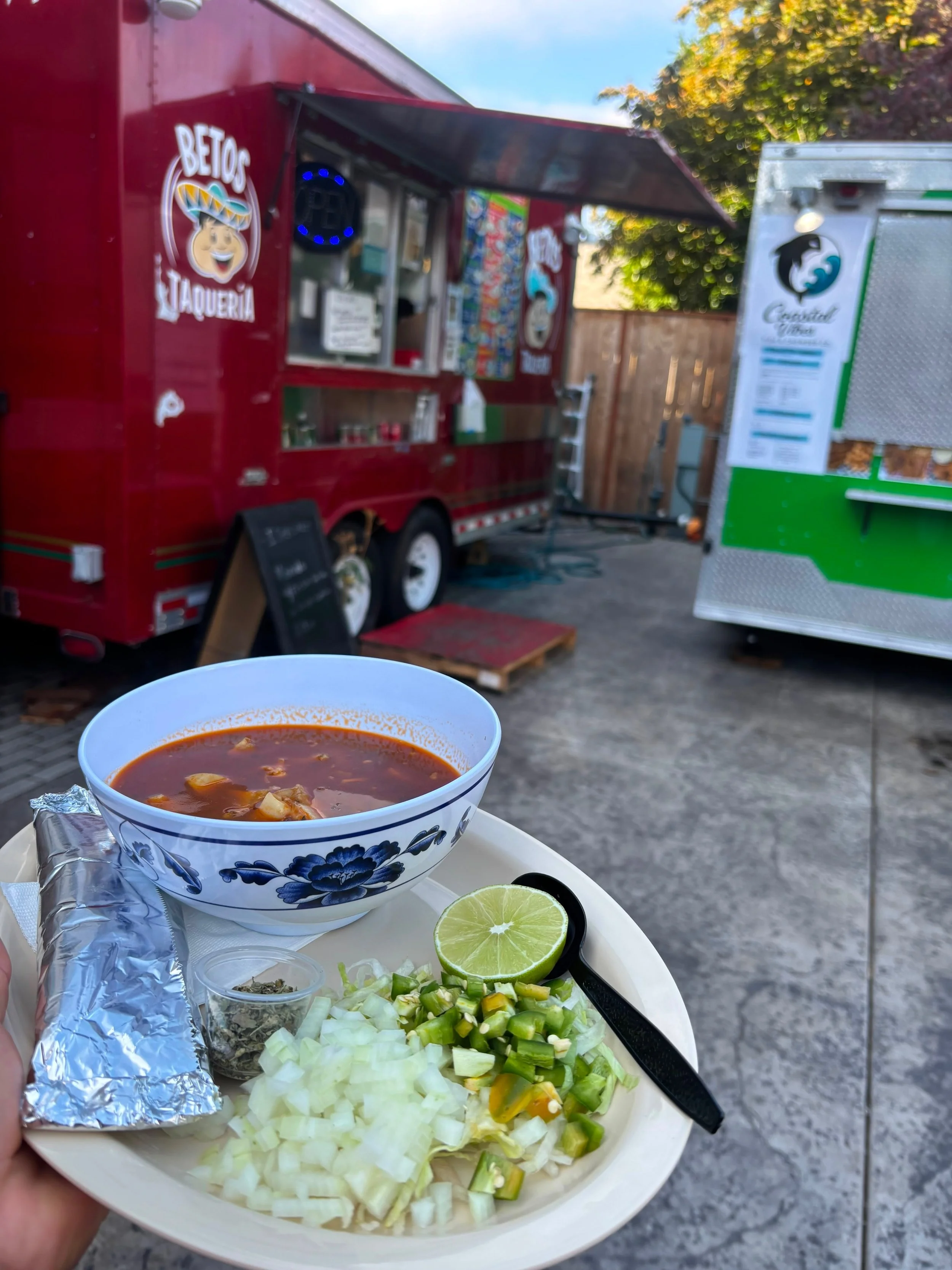 October cozy mornings are happening 🍂

Stop by our Hollywood location and come try our Menudo 

📍1607 NE 41st Ave
Portland, OR  97232