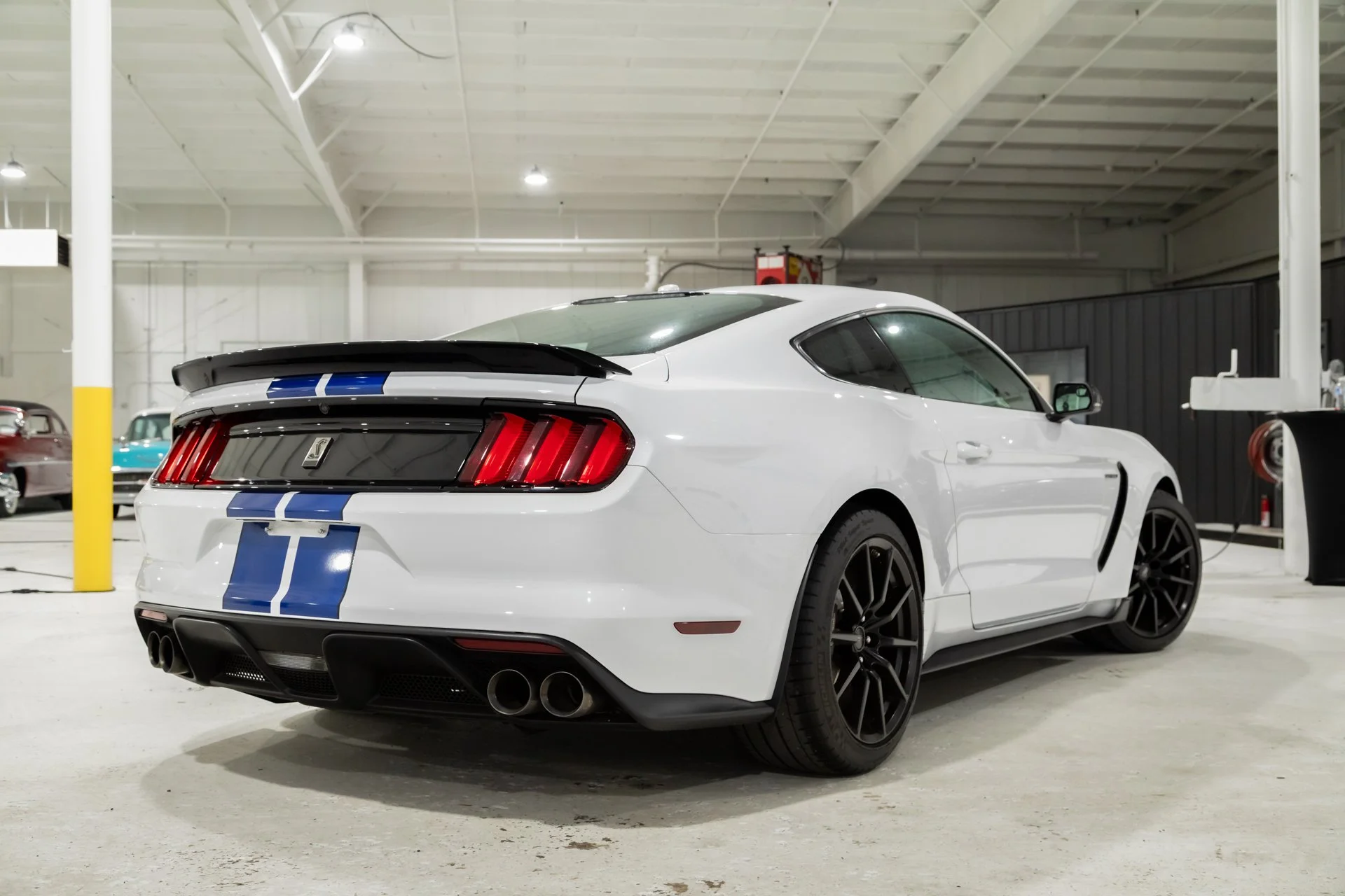 26_MWNY_2017-Ford-GT350-7226.jpg
