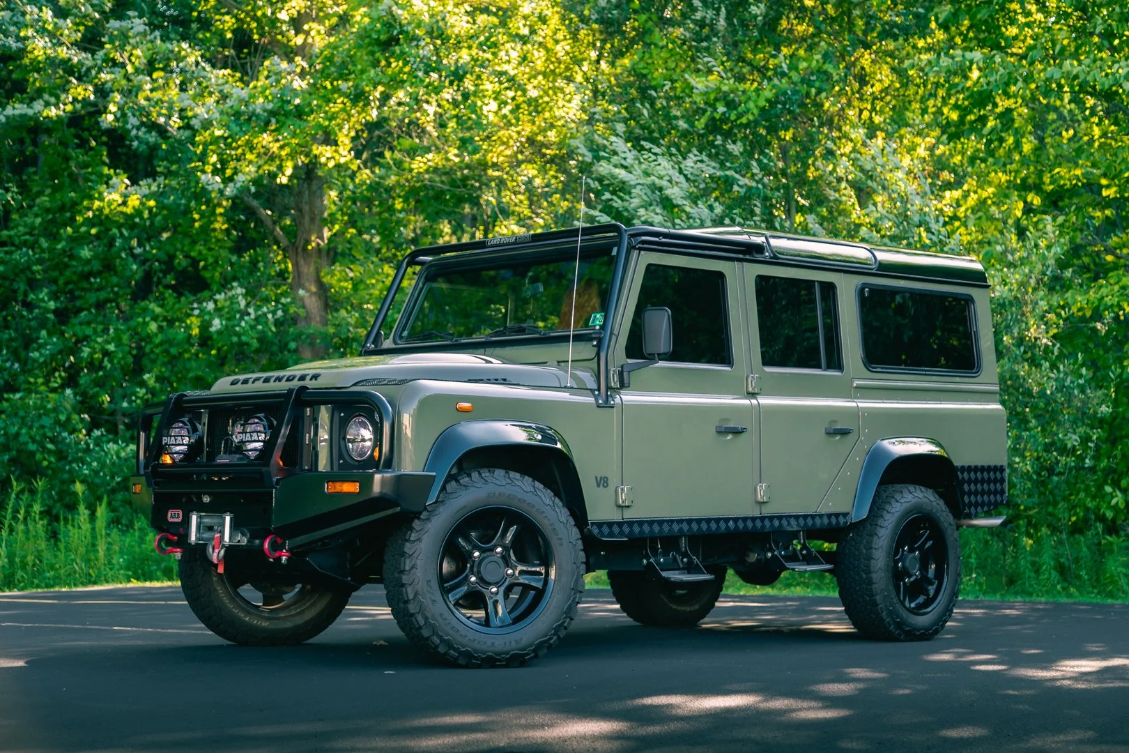 1983 Land Rover Defender 110 (E.C.D Design)