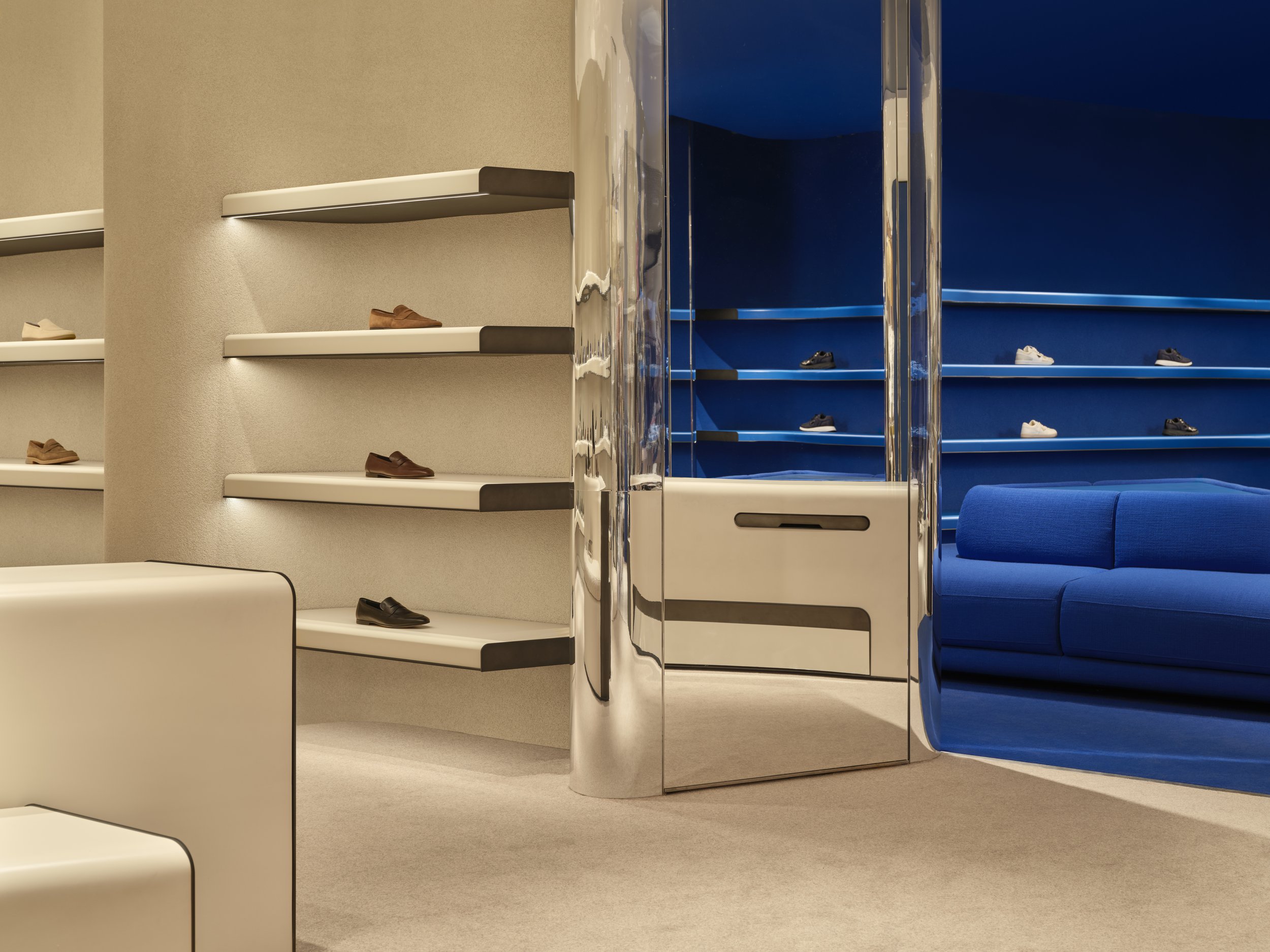 Studio Paolo Ferrari_Holt Renfrew Bloor 3F_ (18).jpg