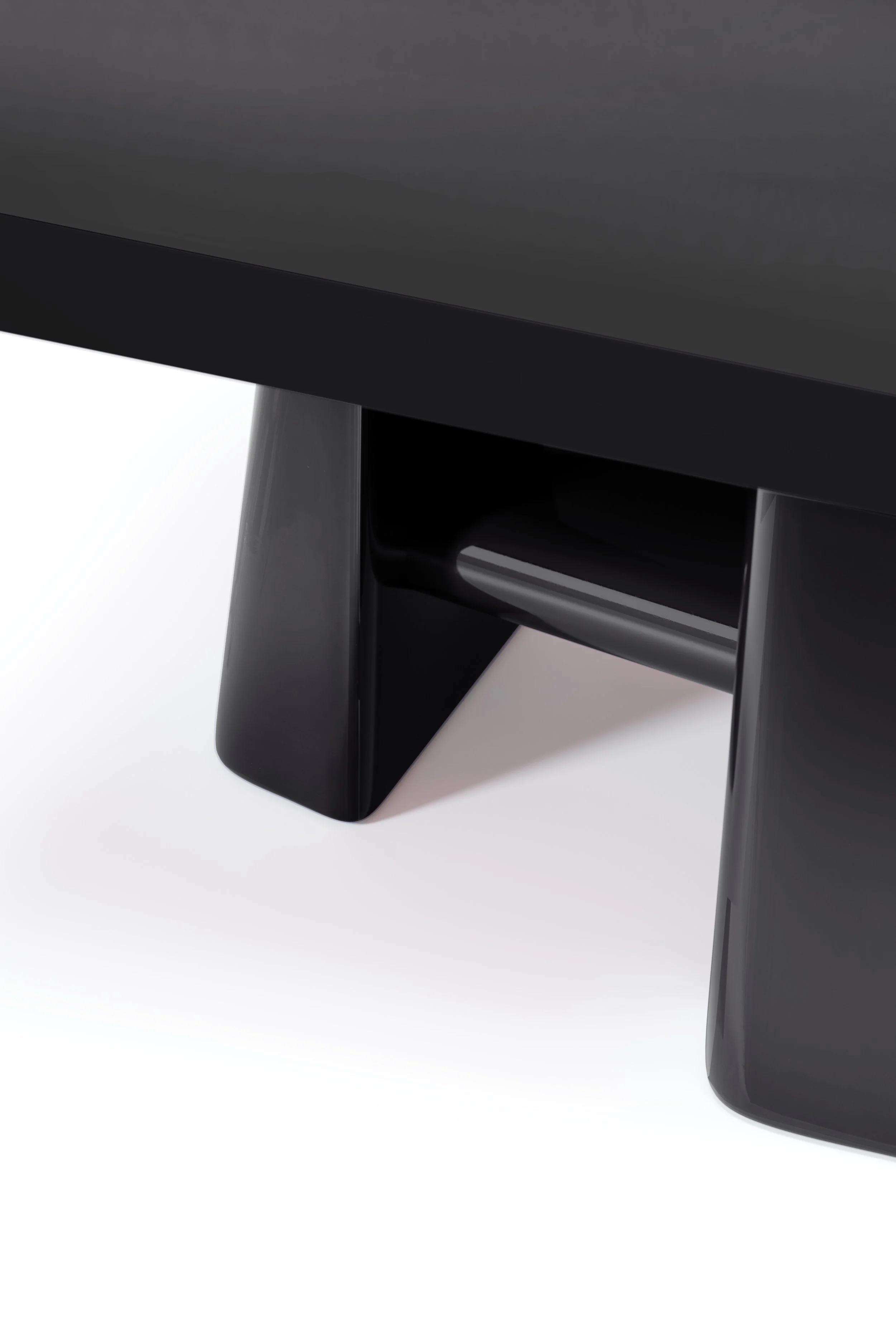 Studio Paolo Ferrari Mr. B Table