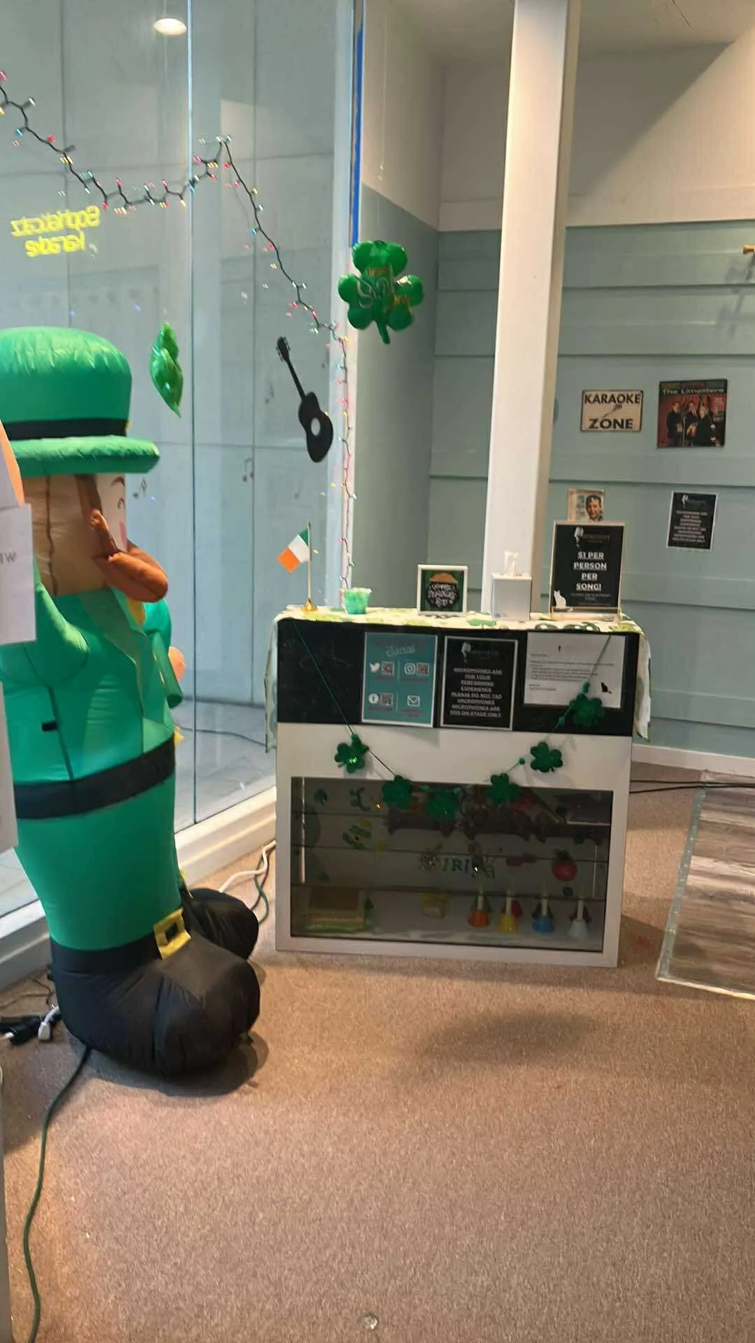 dj booth st patricks.jpg