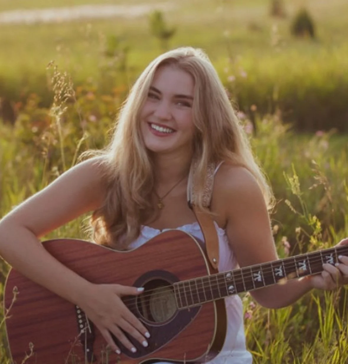 Happy Hour: Lily Bowen