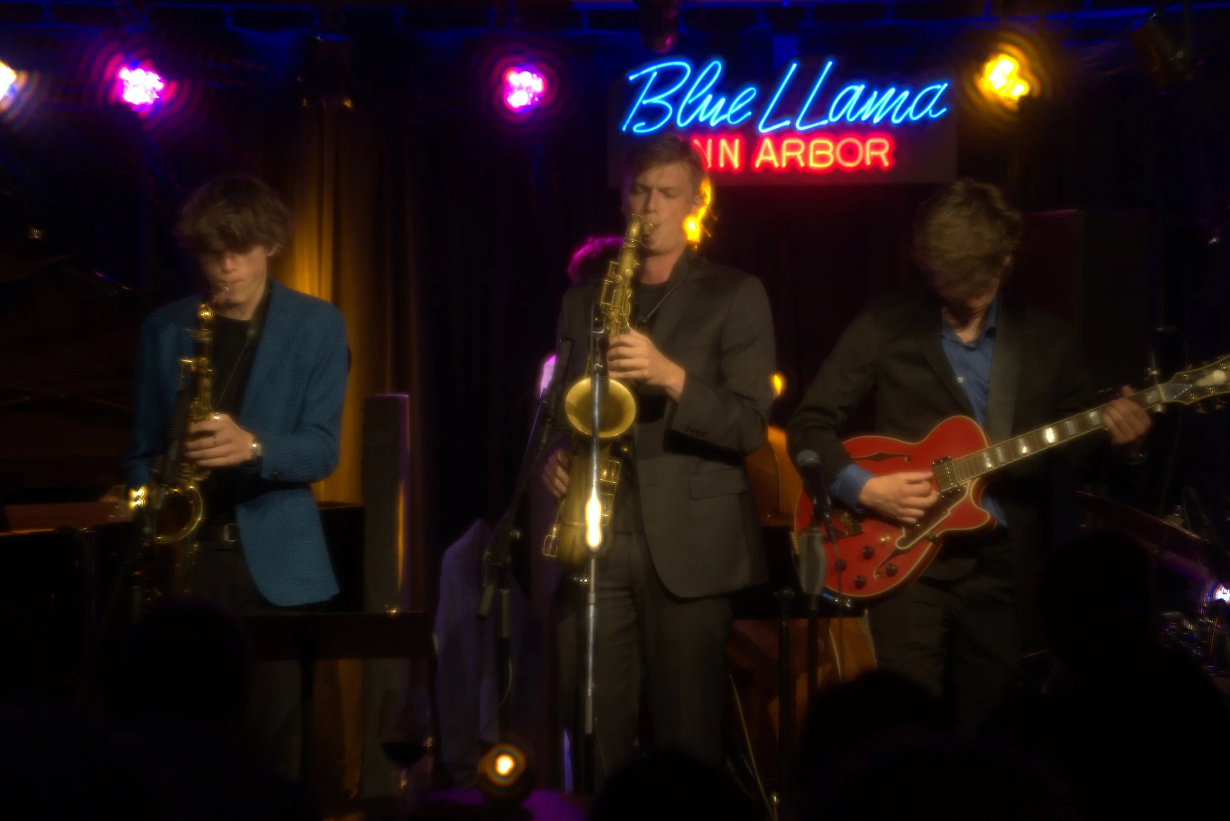 Happy Hour:  Blou Reed