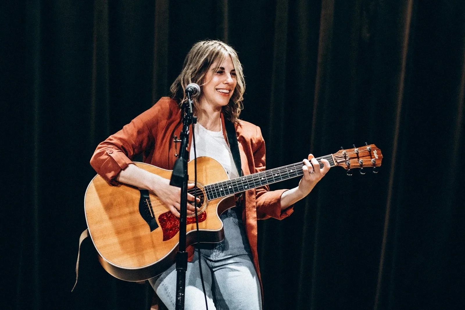 Happy Hour: Gretchen Pleuss
