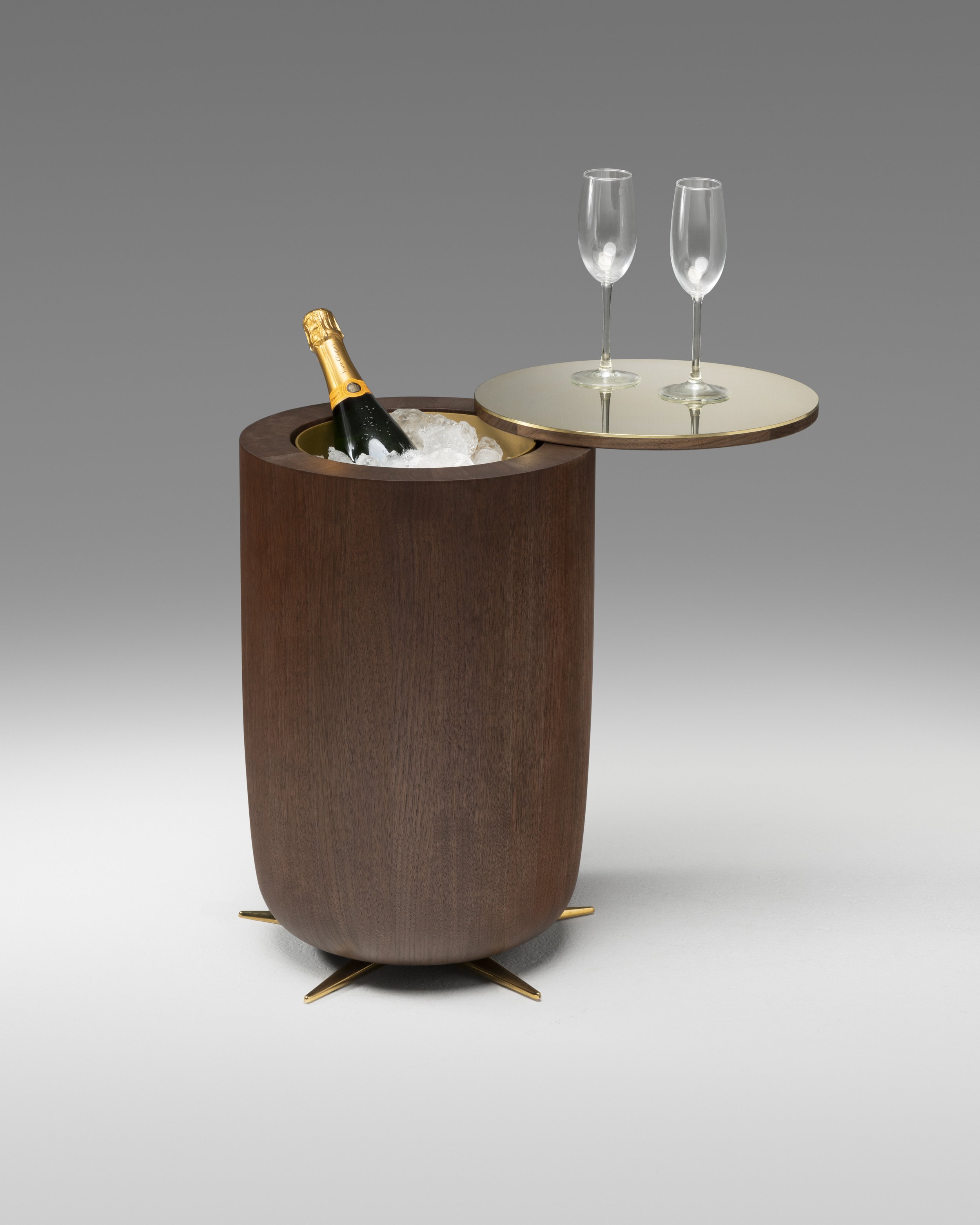 211029_RH_ChampagneTable_Walnut_Brass_0249.jpg