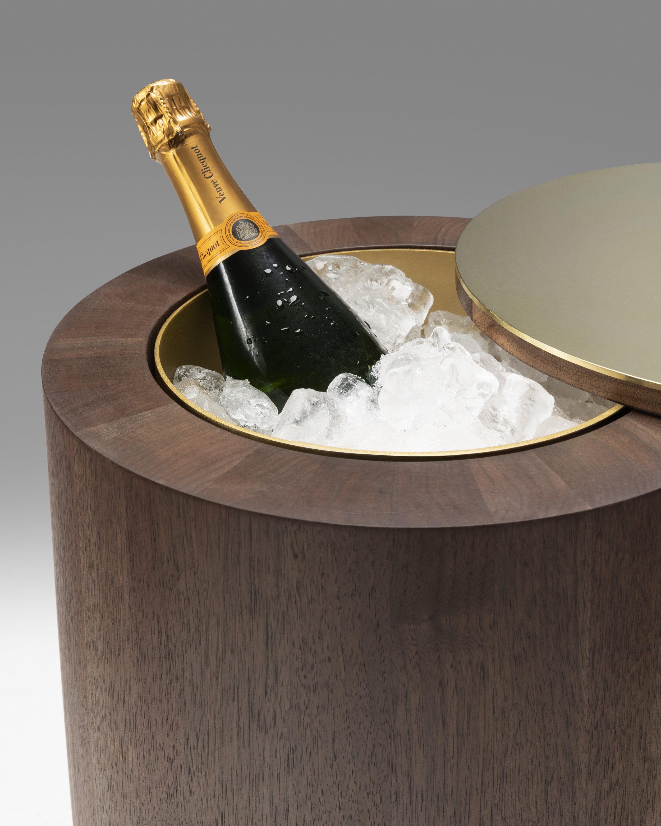 211029_RH_ChampagneTable_Walnut_Brass_0264.jpg
