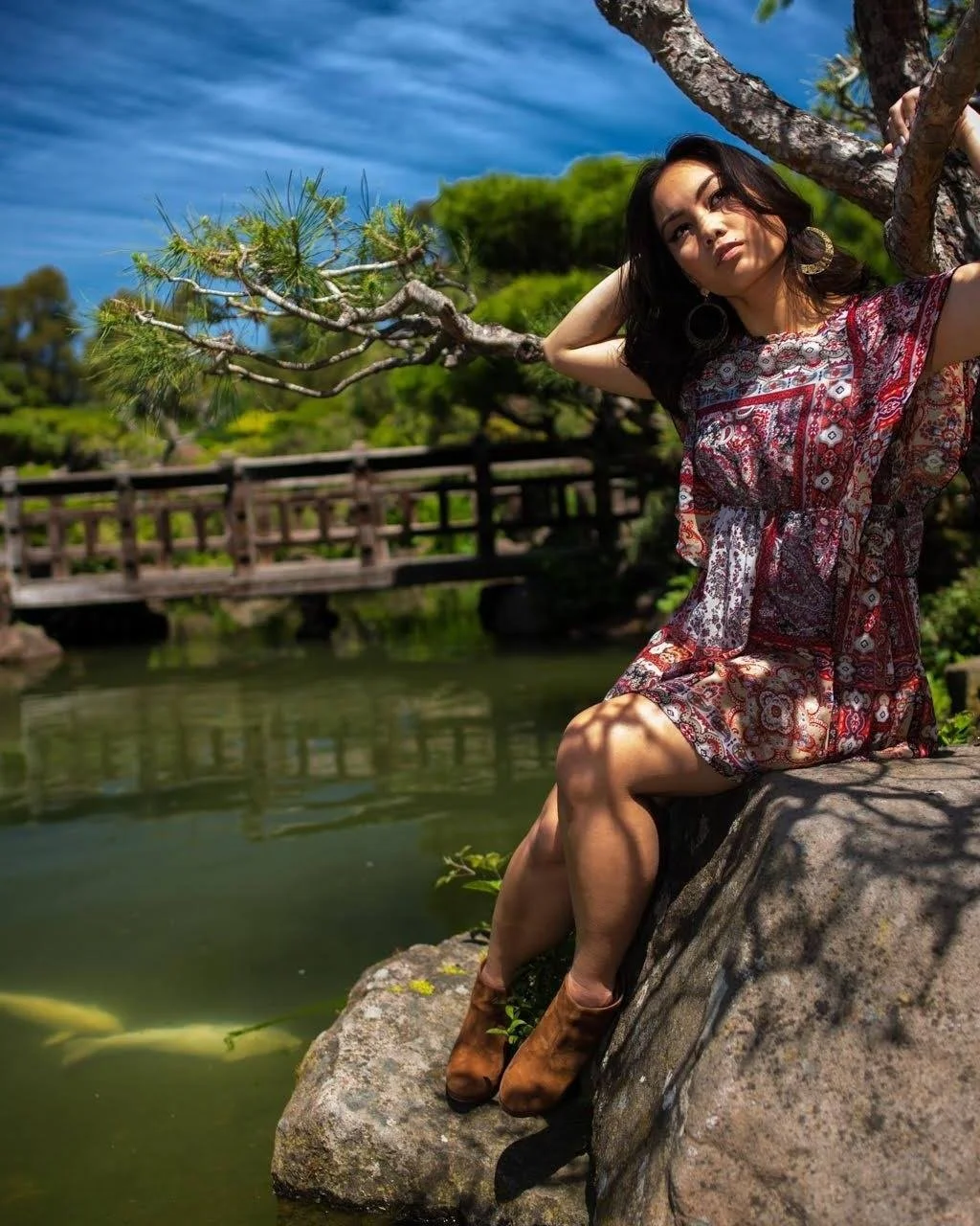 It's 2016...
I'm healing through a breakup, which one? Maybe all of them all at once lol.

@nenepsuarez gets me a dog and Macie is my guardian angel. 

I'm doing shows at @berkeleyplayhouse and teaching with @redladdertheatre 

I'm manifesting and vi