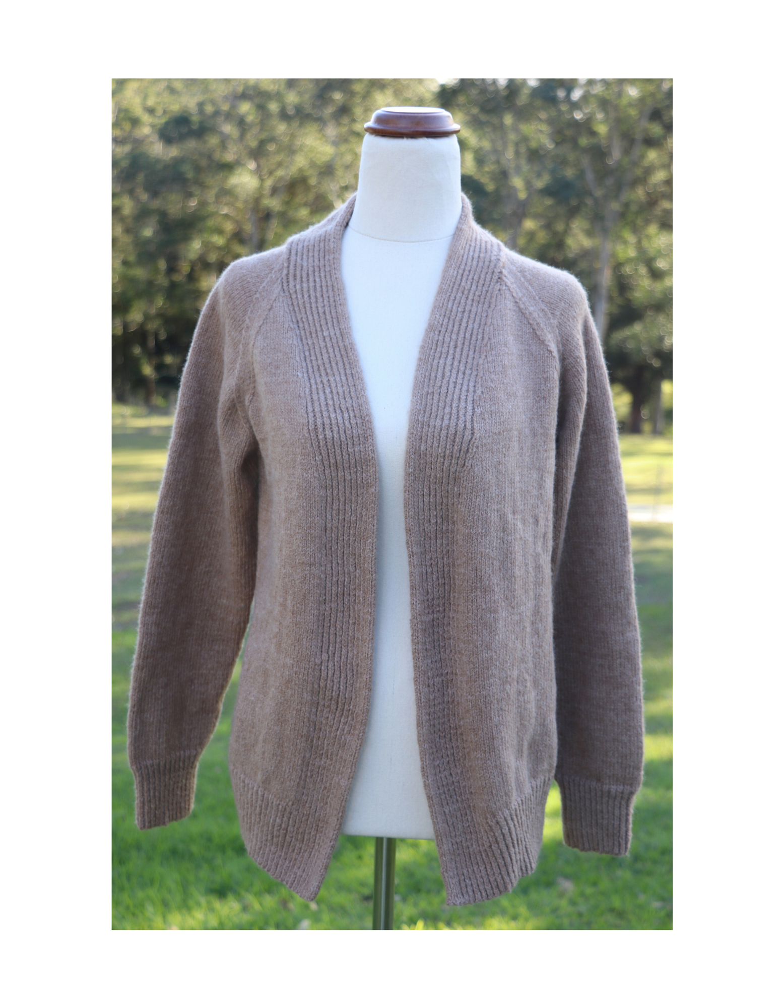 Adagio Mills Cuddle Me Cardigan Knitting Pattern