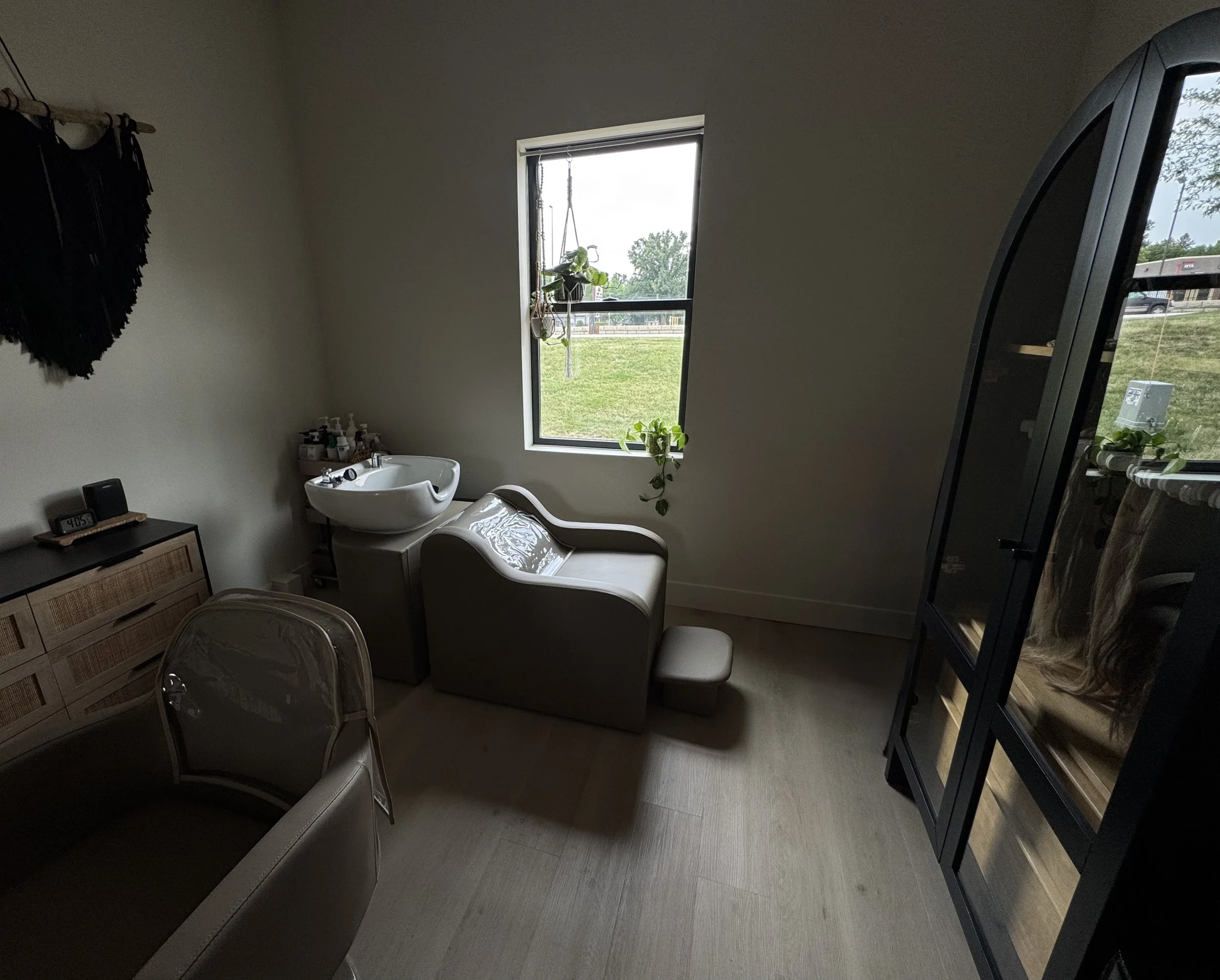 Salon Suite in Alexandria mn