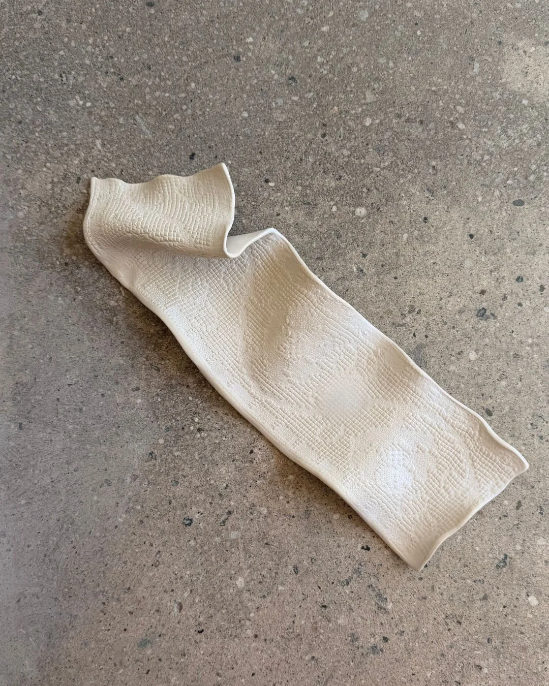 SAMPLE Ceramic Lace Ribbon 01