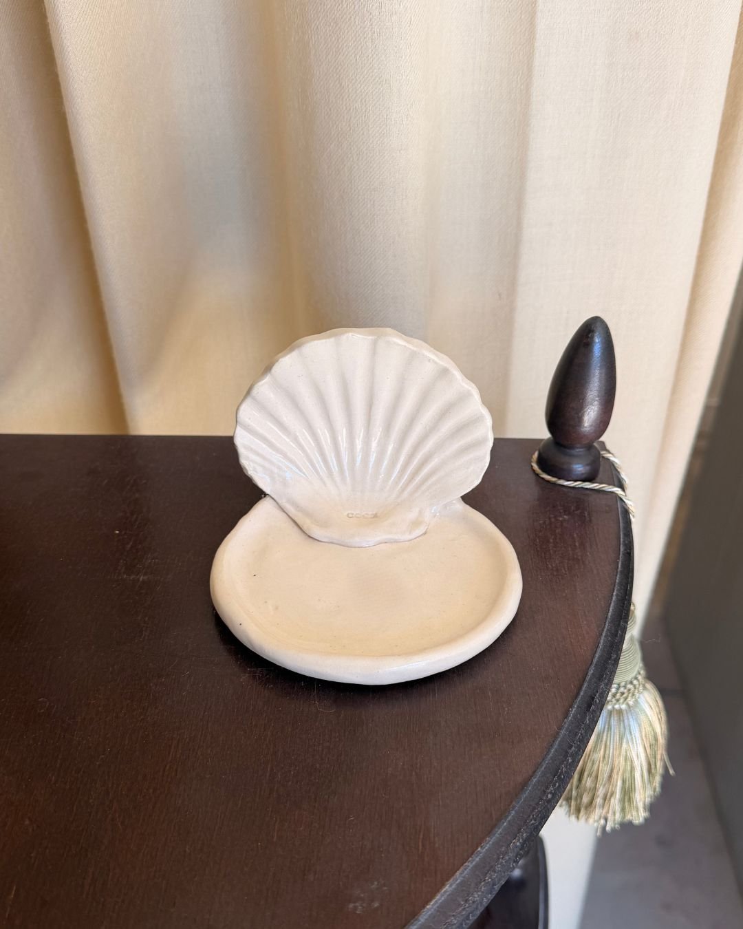 SAMPLE (V1) Venus Seashell