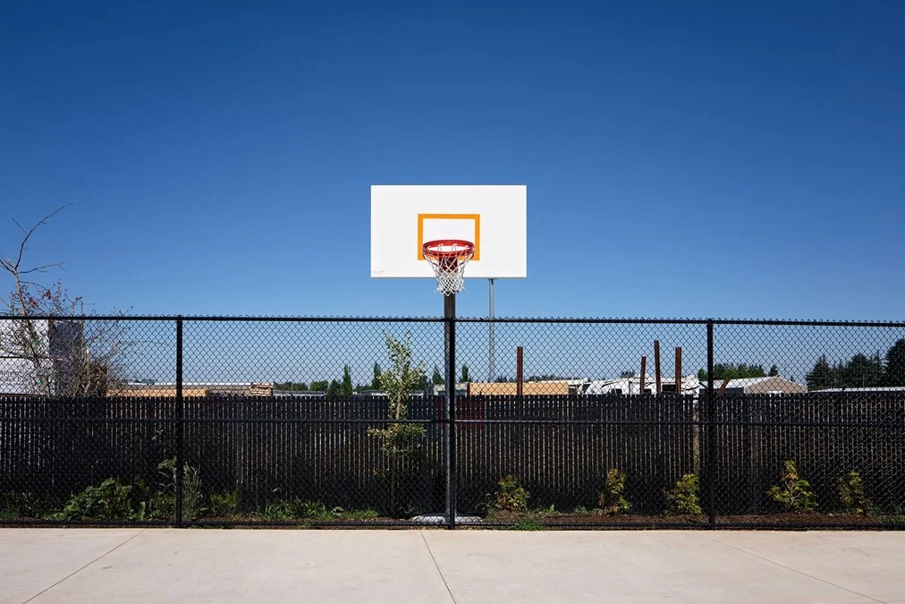 Claxter Crossing Basketball Court 2.png