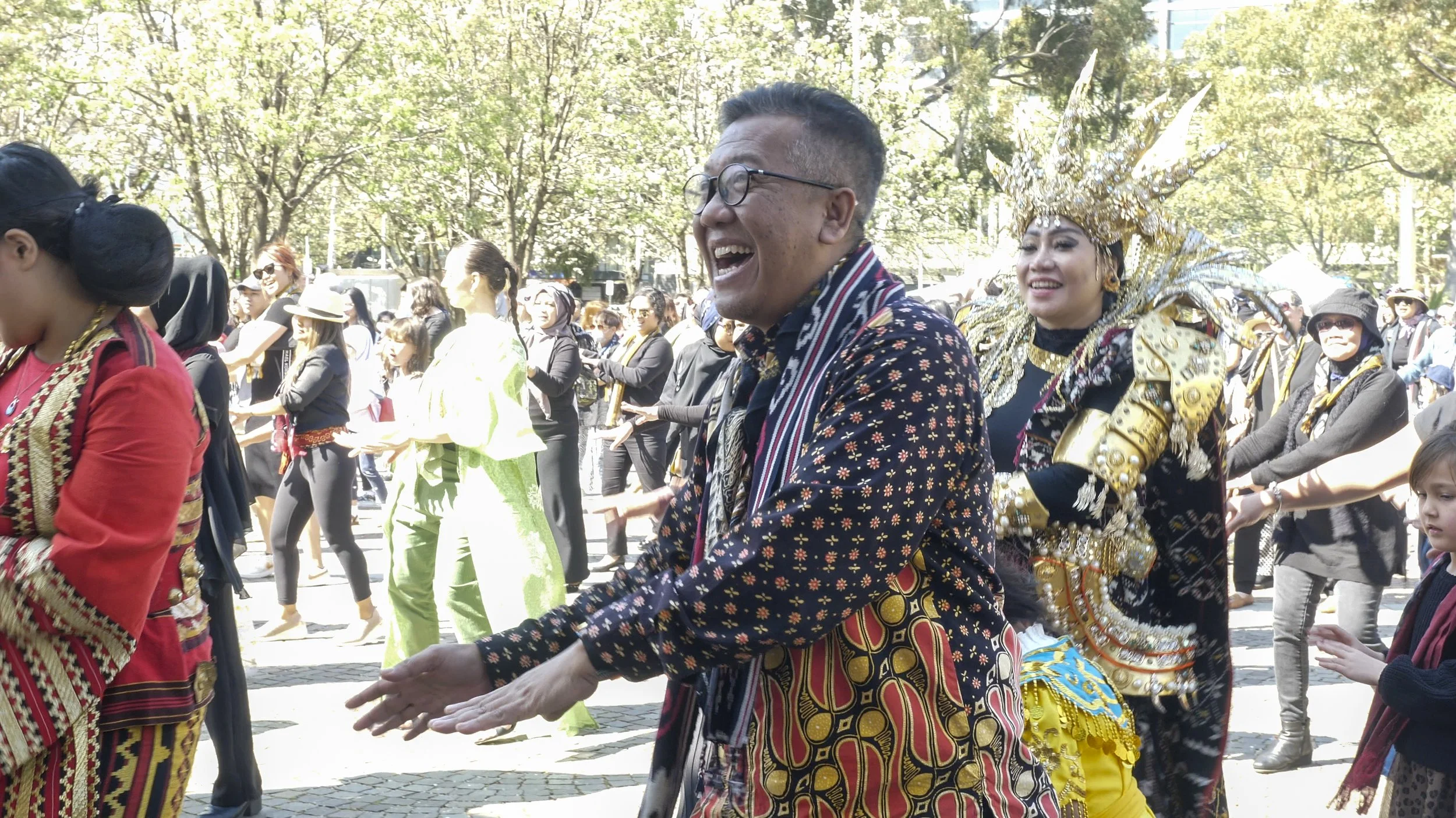 Maumere dance 4.jpg