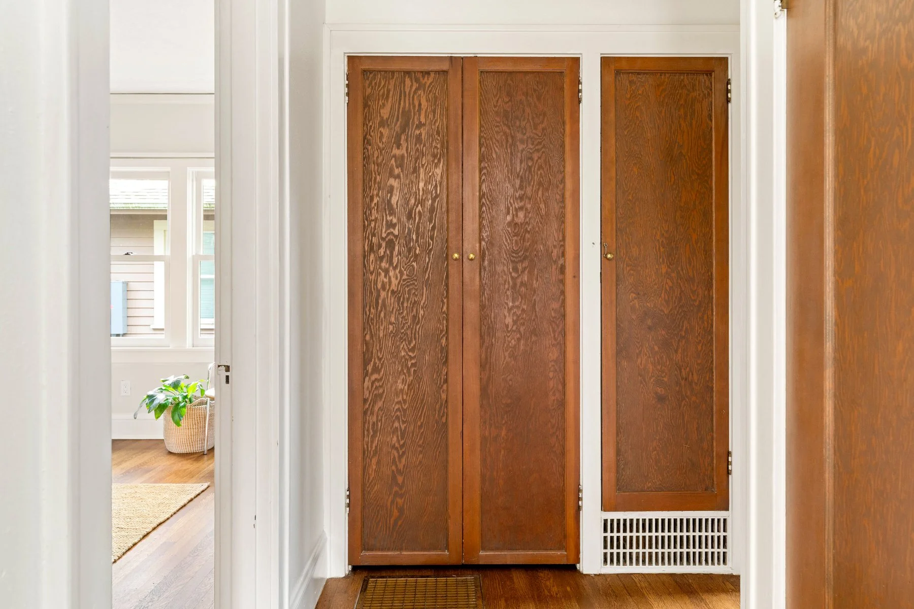 05_Bath1-Storage-A.jpg