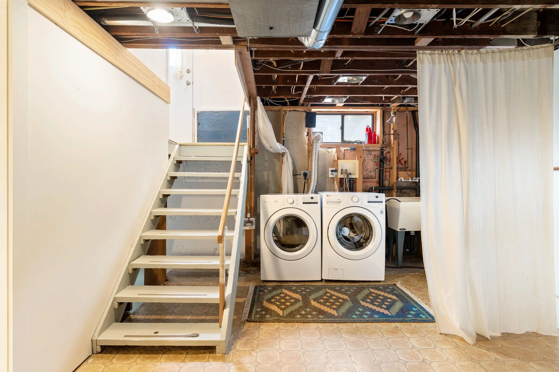 10_Basement_Laundry.jpg