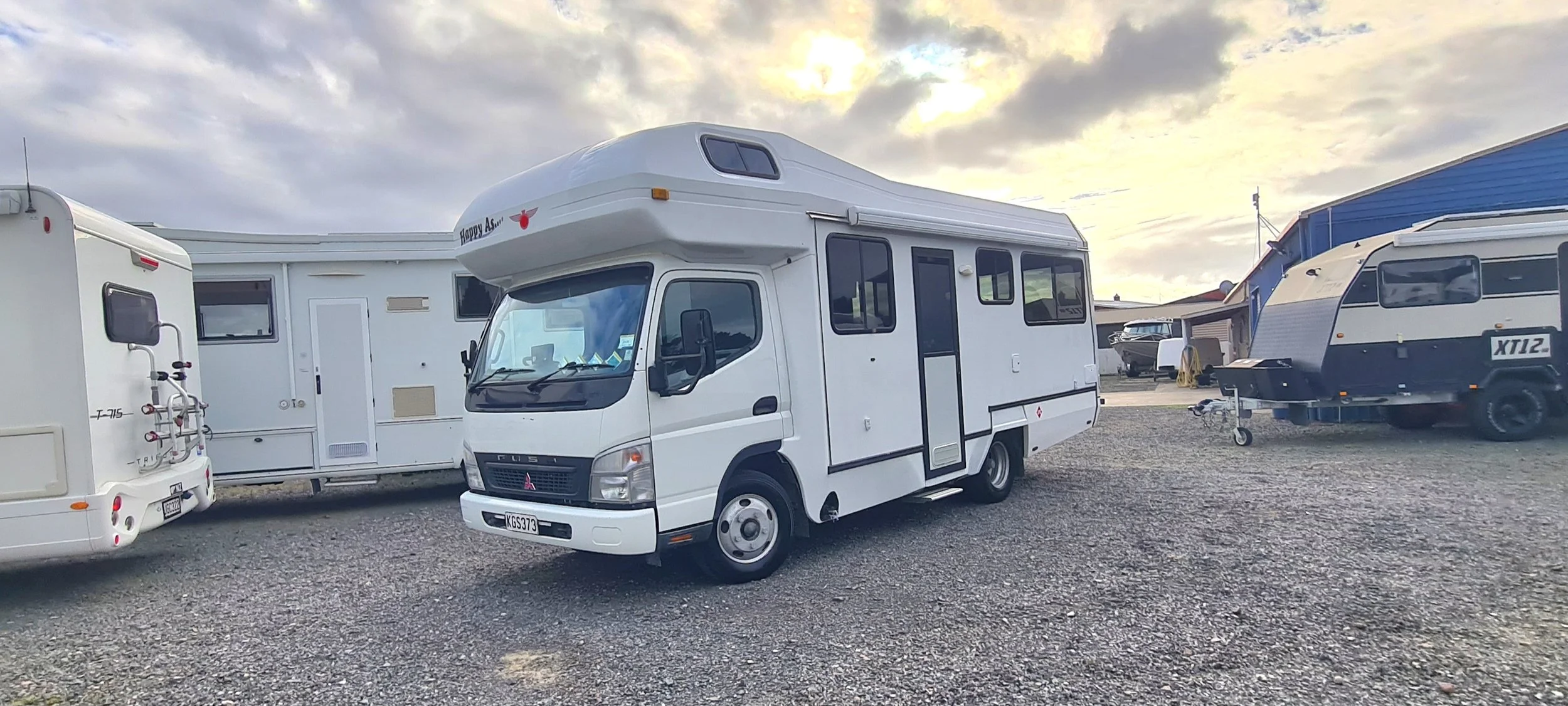 2010 MITSI CANTER 6 Berth $79,990