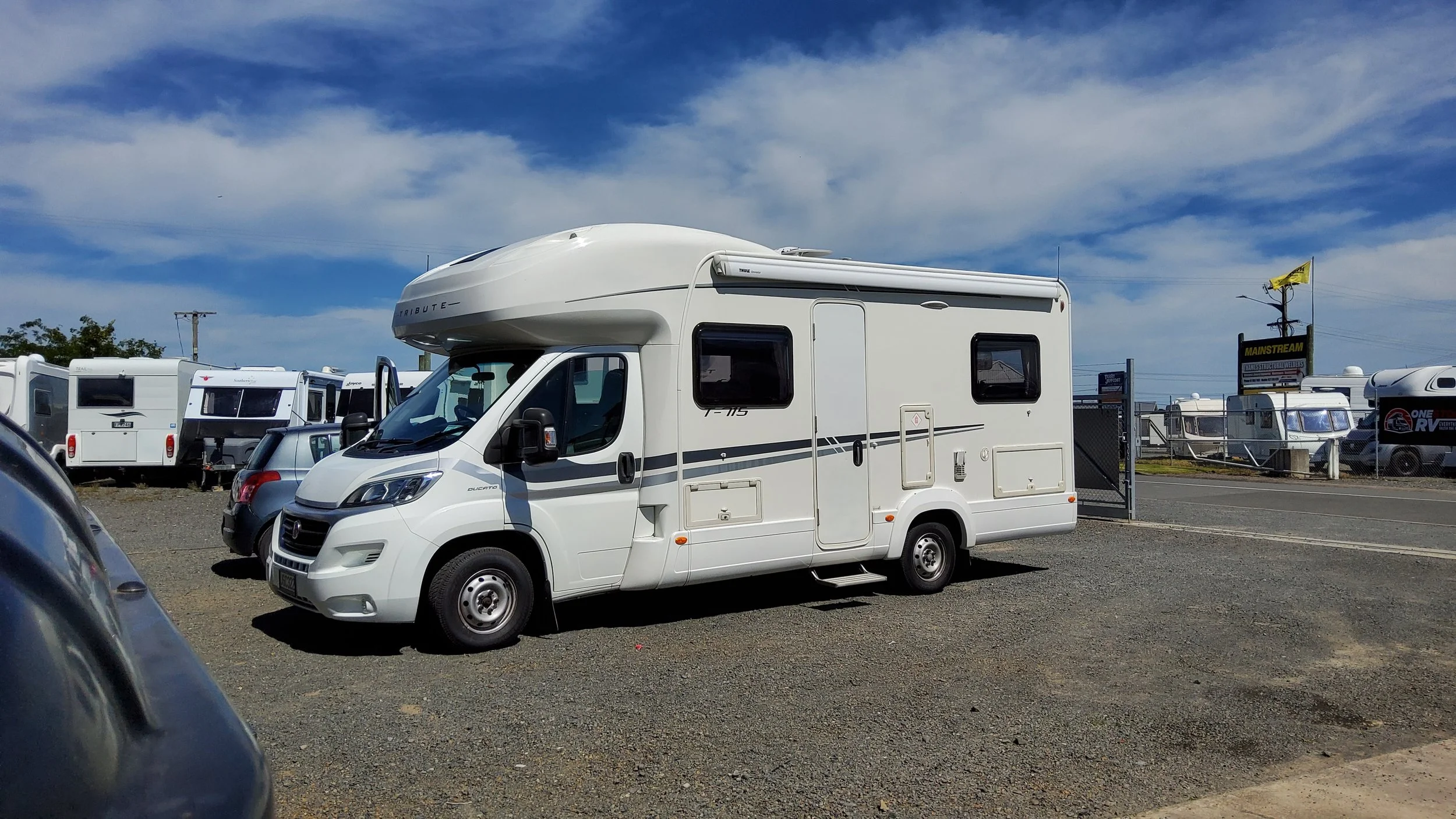 2015 AUTO TRAIL TRIBUTE T-715 $109,990