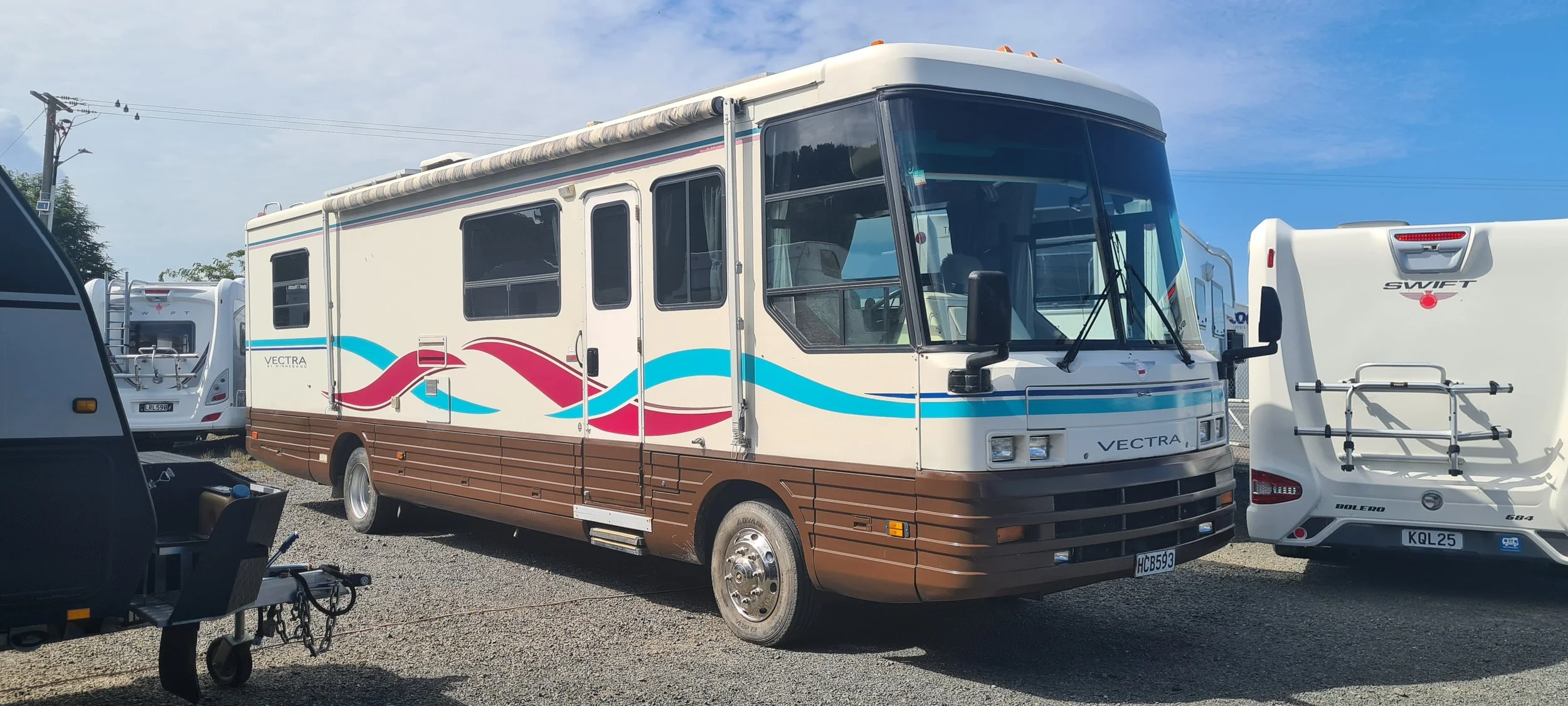 SOLD NOW >>>1996 WINNEBAGO  PUSHER FREIGHTLINER