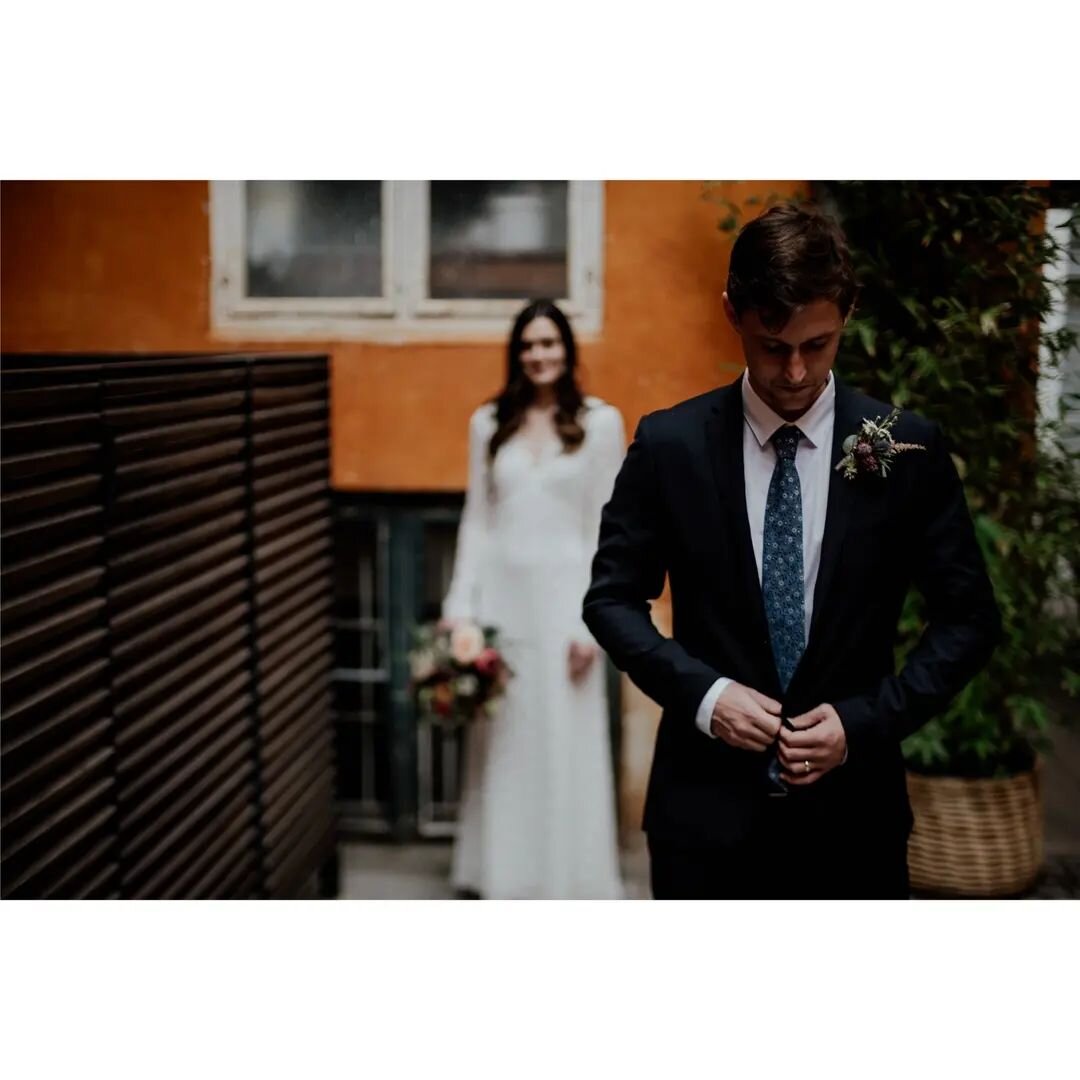 Katie &amp; Emil
🌿 Wedding / Ryeth&oslash;jgaard 🌿

International wedding at charming Ryeth&oslash;jgaard! 
Katie and Emil met while backpacking - and after years of long distance relationship, they decided to get married 😍