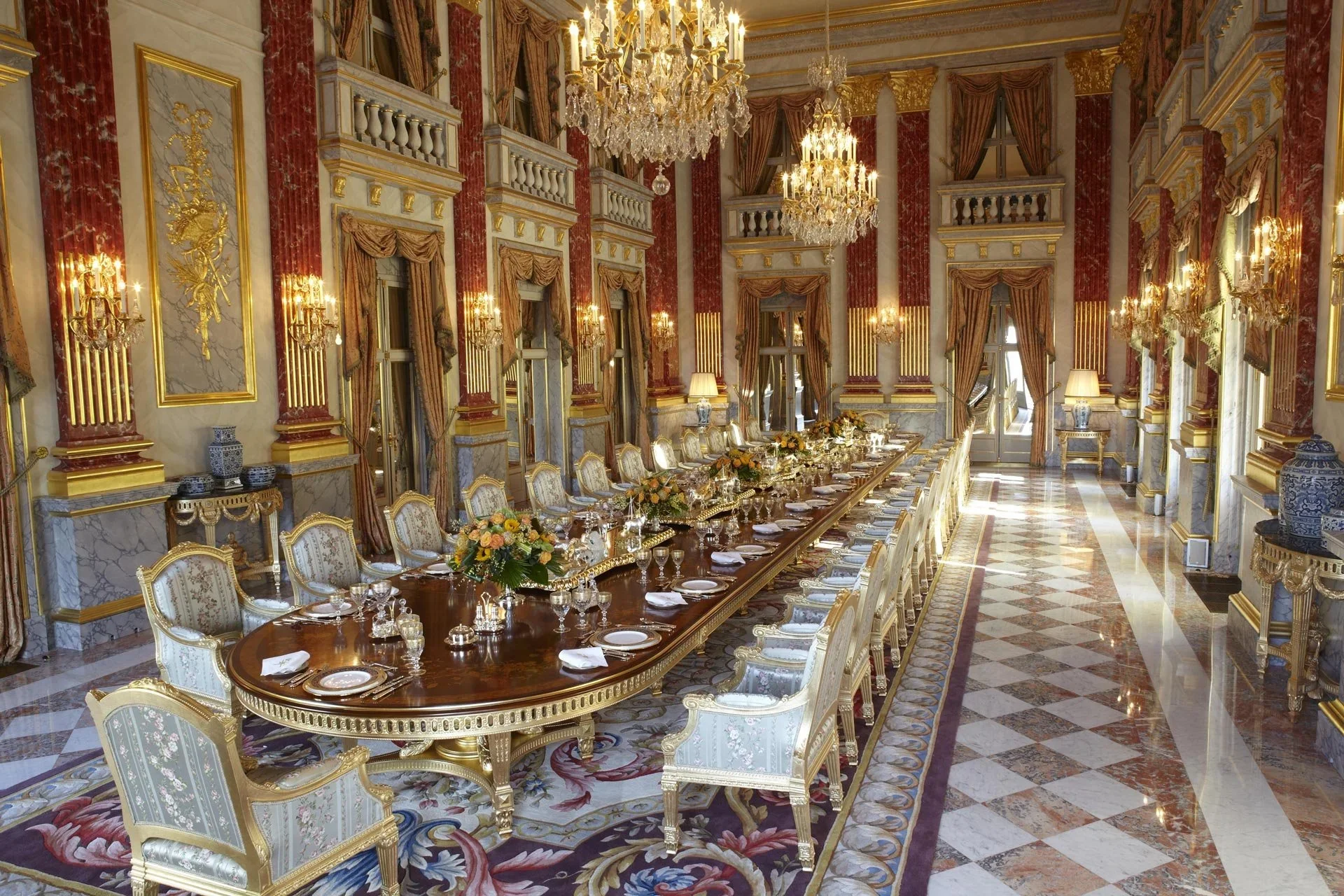 The Art of the Bespoke Table: Craft Your Legacy with Beautiful British Silverware