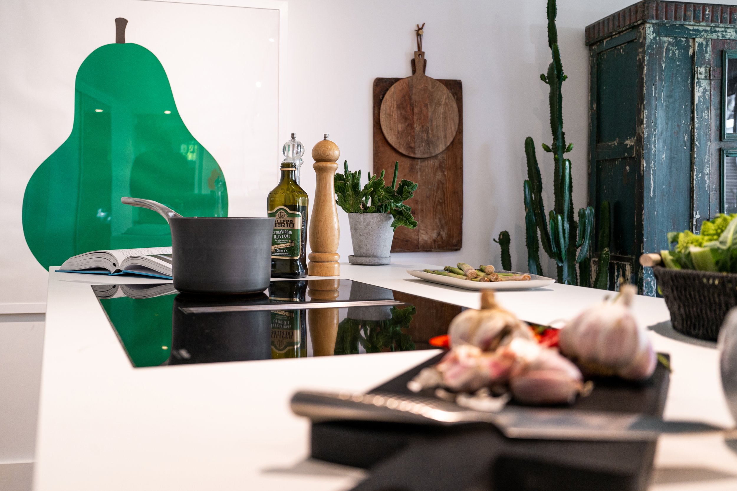 W7 Islington Kitchen Bora Hob.jpg
