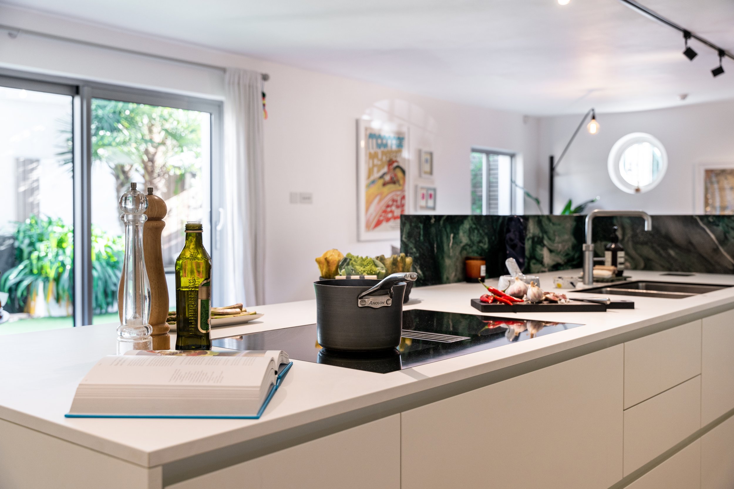 W10 Front Cover Islington Kitchen Hob run.jpg