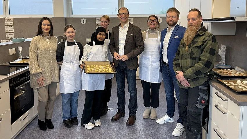 Barrierefreie Lehrküche für die Solgrabenschule Bad Nauheim - Wetteraukreis investiert in inklusive Ausstattung für praxisnahen Unterricht