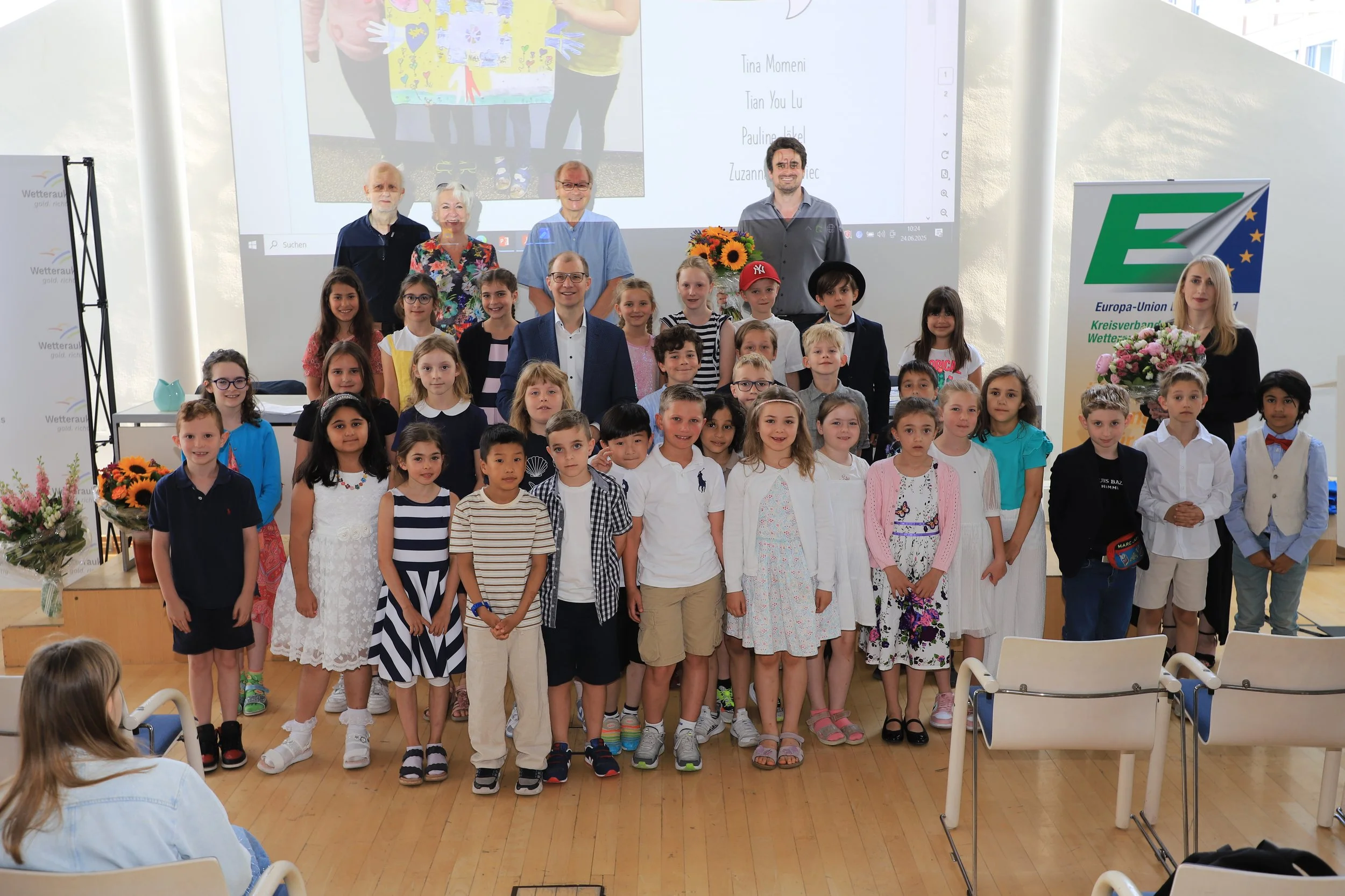 „Europa? Aber sicher!“: Schülerinnen und Schüler setzen Wettbewerbsmotto kreativ um