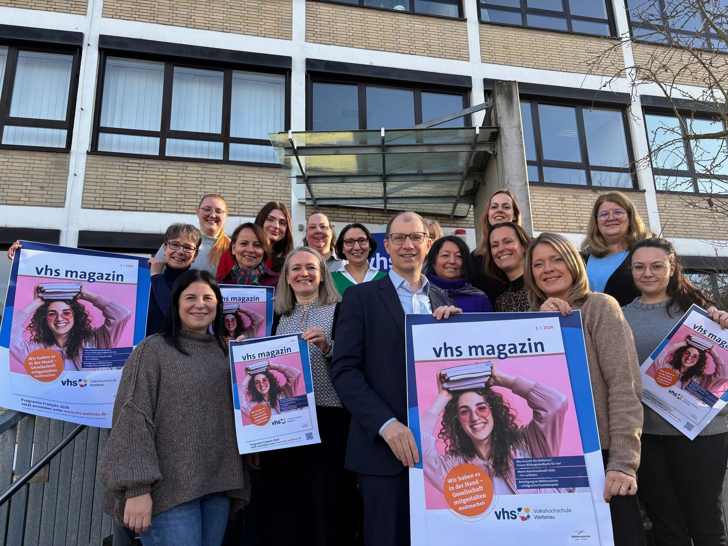 „Bildungsangebote zum Mitmachen“: vhs wetterau veröffentlicht Frühjahrsmagazin 2026