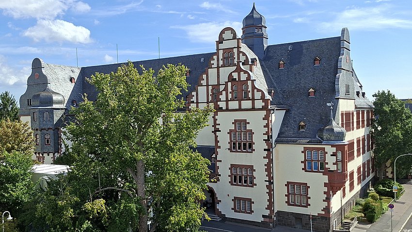 Augustinerschule bekommt neue Dächer