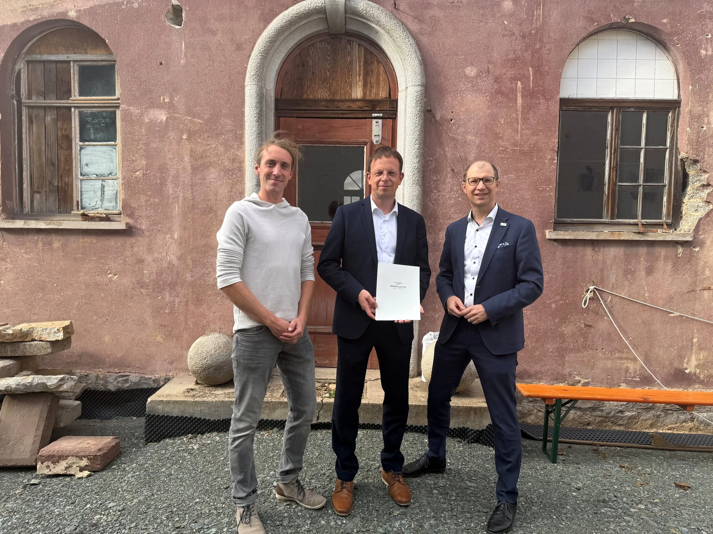 5.000 Euro für einen Ort des Gedenkens und der Gemeinschaft